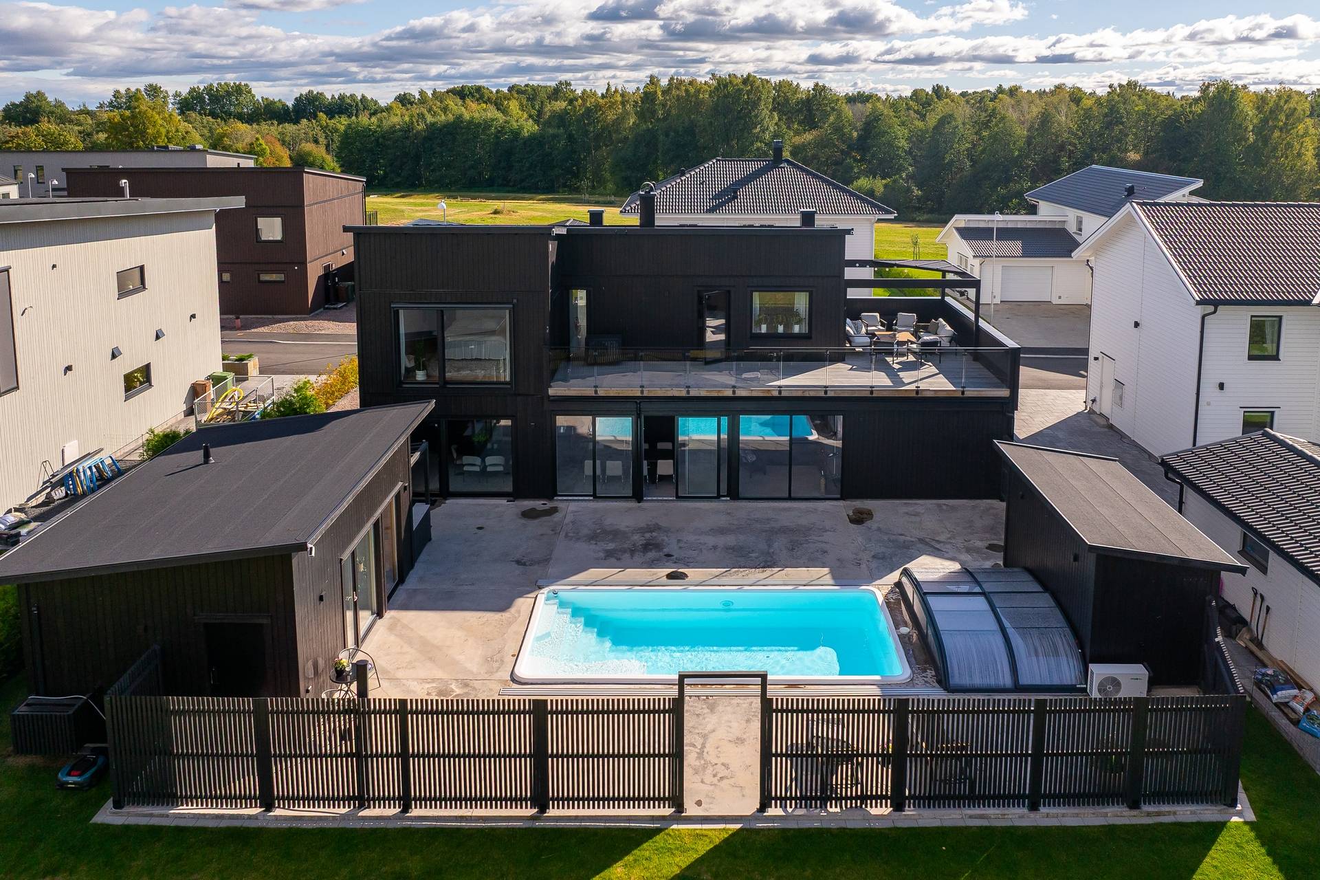 7 rum Villa på Åkerholmsgatan 4 Trädgårdsstaden Skövde kommun - bild 9