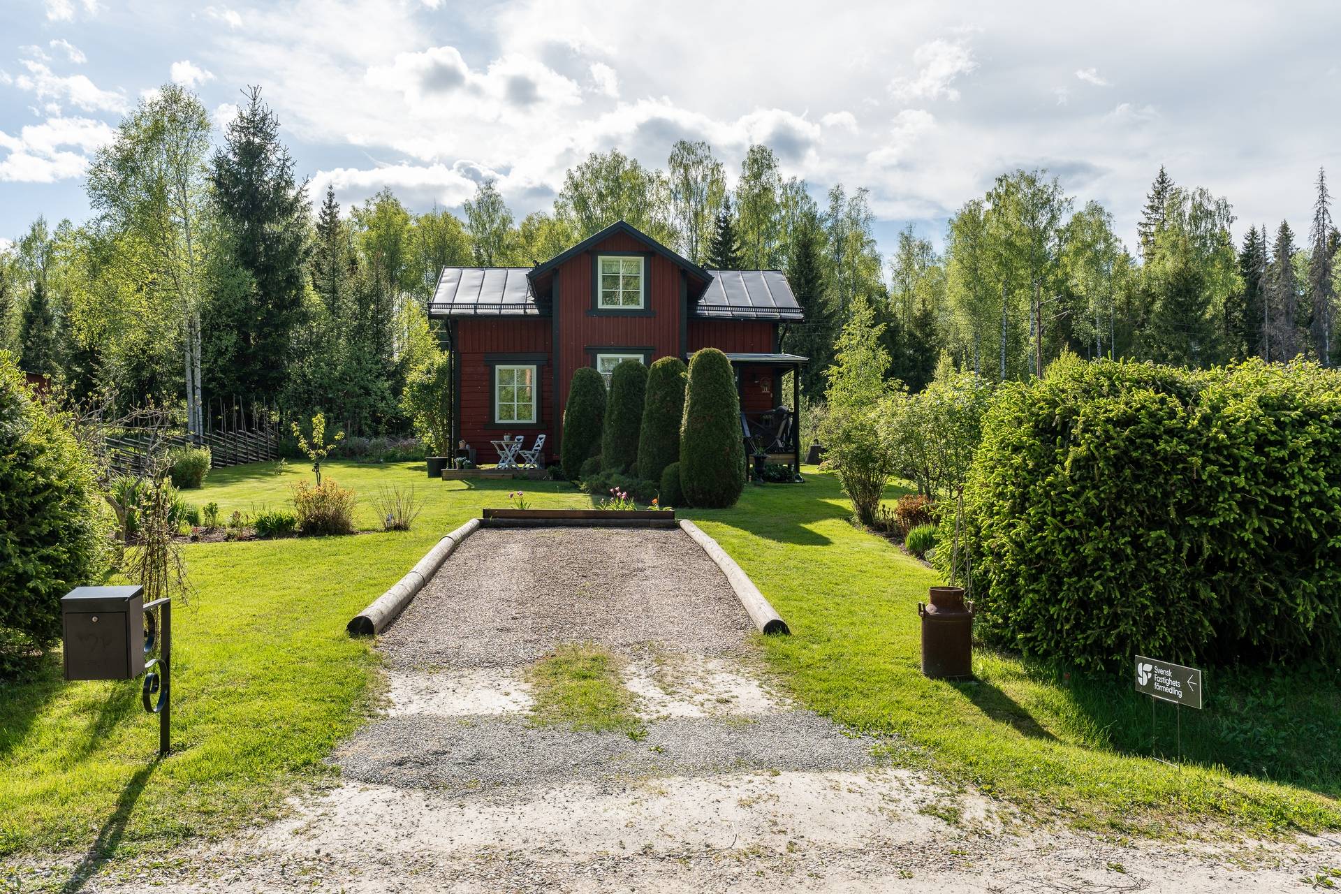 2 rum Vinterbonat fritidshus på Kalvänge 3 Skinnskatteberg Skinnskattebergs kommun - bild 37