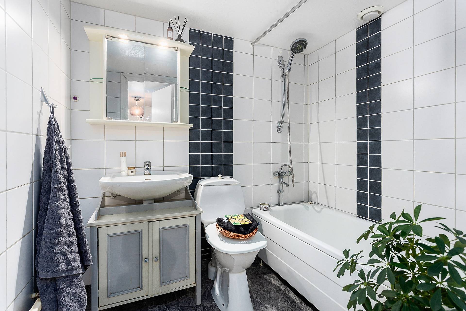 262 m² Villa på Prästgatan 12 Centralt/Myrdalen Nybro kommun - bild 19