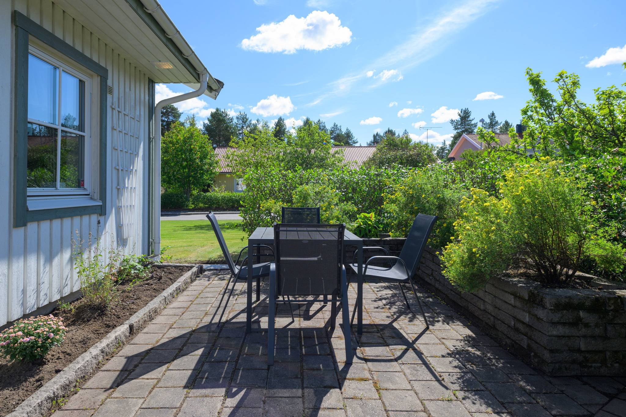 5 rum Villa på Grottvägen 14 Tomtebo/Nydalaviken Umeå kommun - bild 2