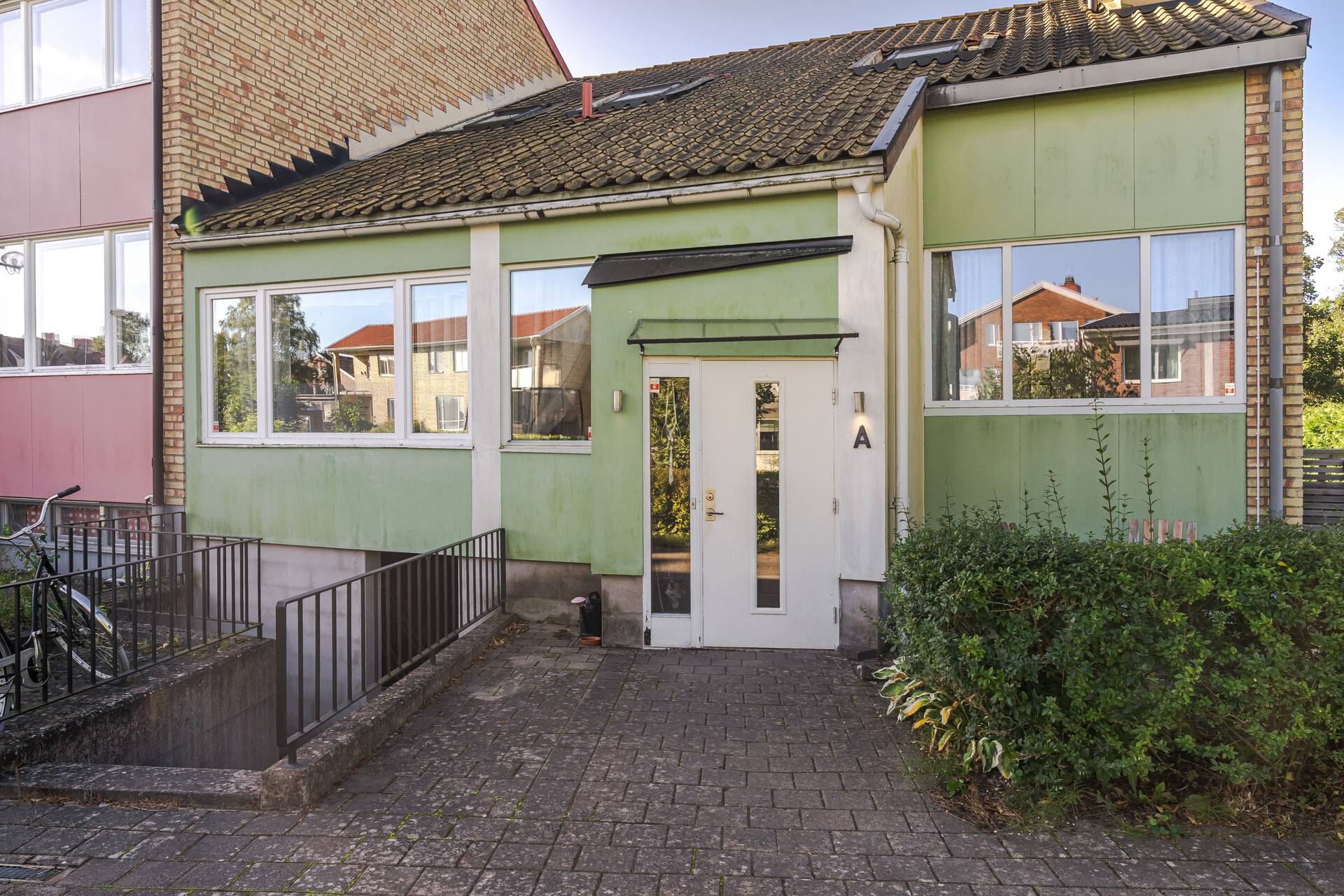 6 rum Radhus på Domprostegatan 12A Centrala Skara Skara kommun - bild 42
