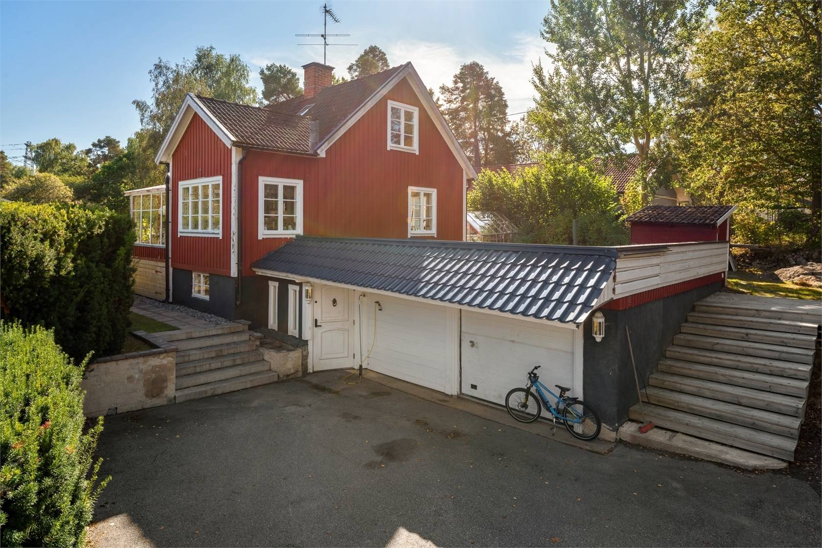 4 rum villa på Ekbacksvägen 51 Ekbacken, Österåkers kommun - bild 1