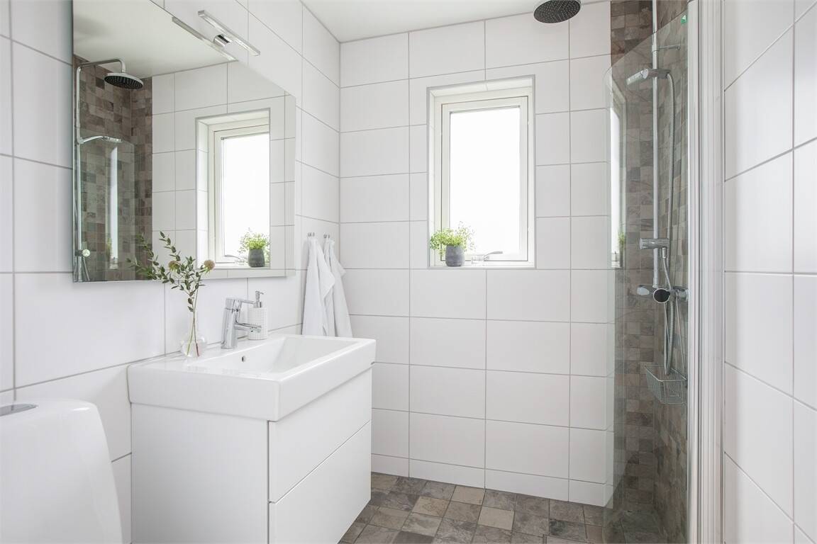 7 rum Villa på Brahegatan 8 Bränninge Habo kommun - bild 16
