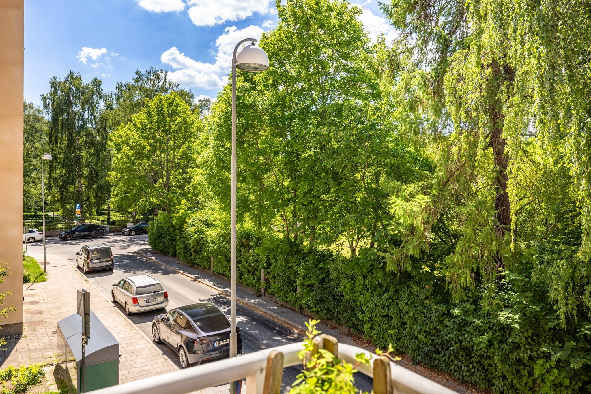 2 rum Lägenhet på Slottsvägen 7 Haga Norra Solna kommun - bild 2