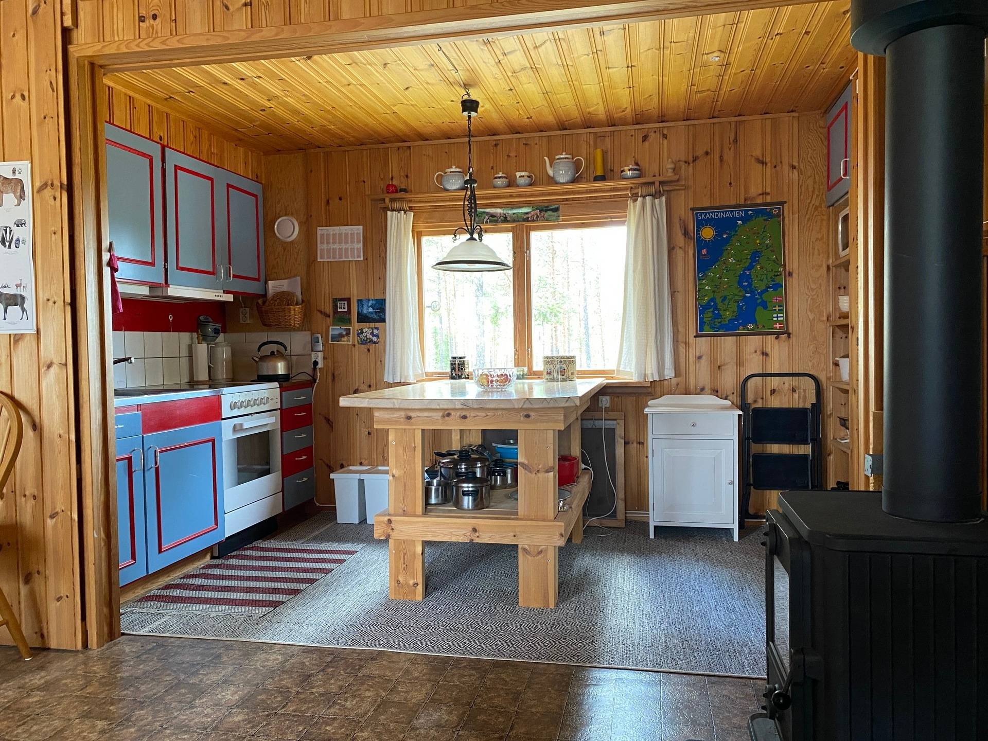 7 rum Vinterbonat fritidshus på Timmervägen 7 Ärnäs Älvdalens kommun - bild 9