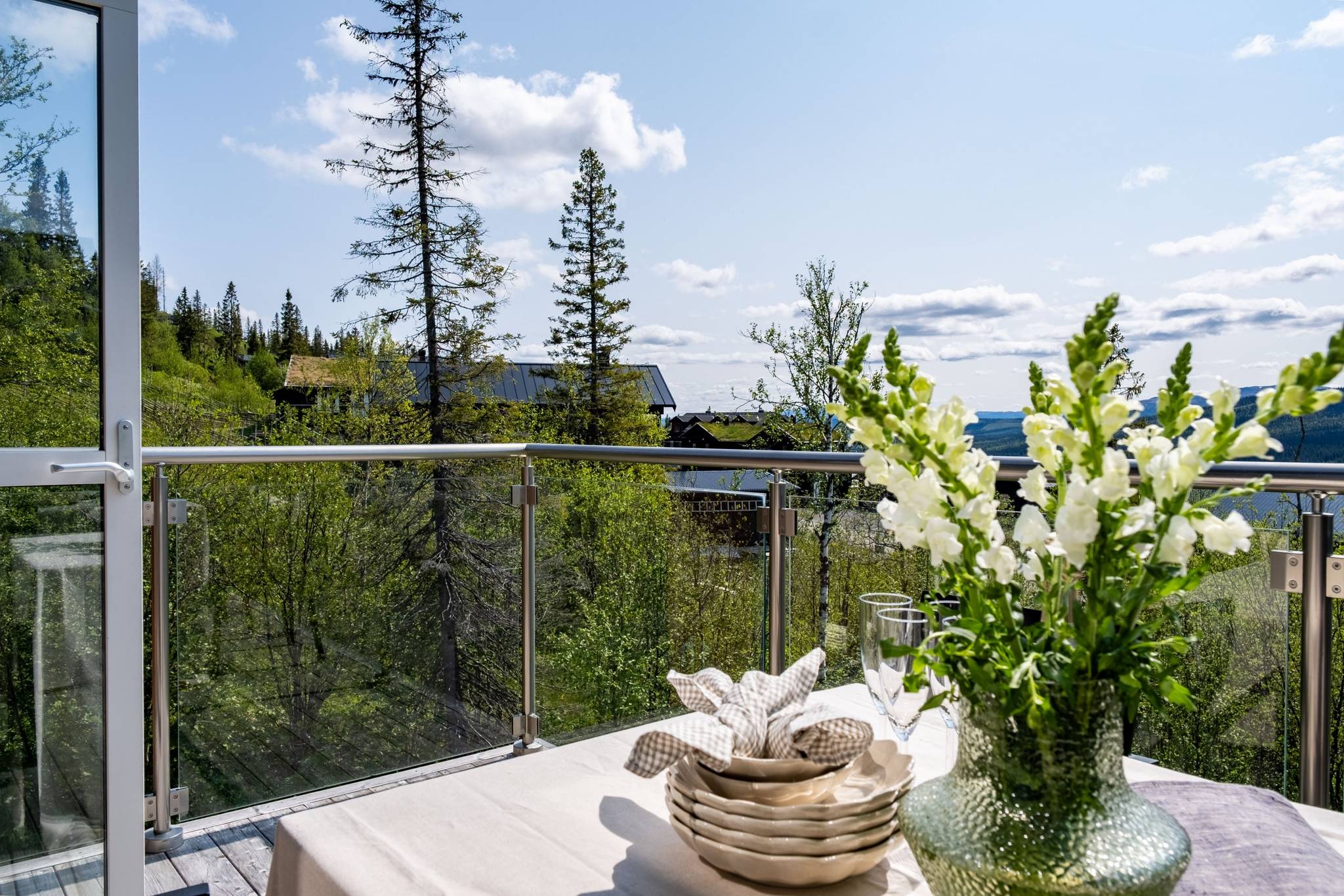 5 rum Lägenhet på Övre Vikvägen 1H Åre Sadeln Åre kommun - bild 2