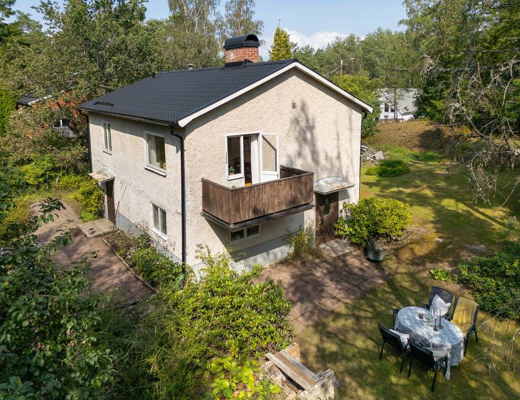 4 rum Villa på Tjäderspelsvägen 15 Fullersta Huddinge kommun - bild 40