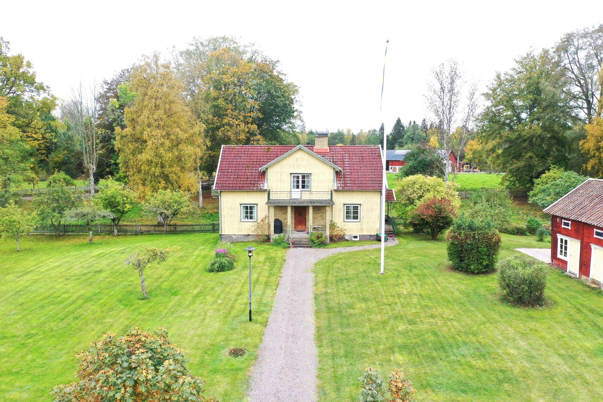 gård/skog på Lindås 120 Lindås, Nybro kommun - bild 3