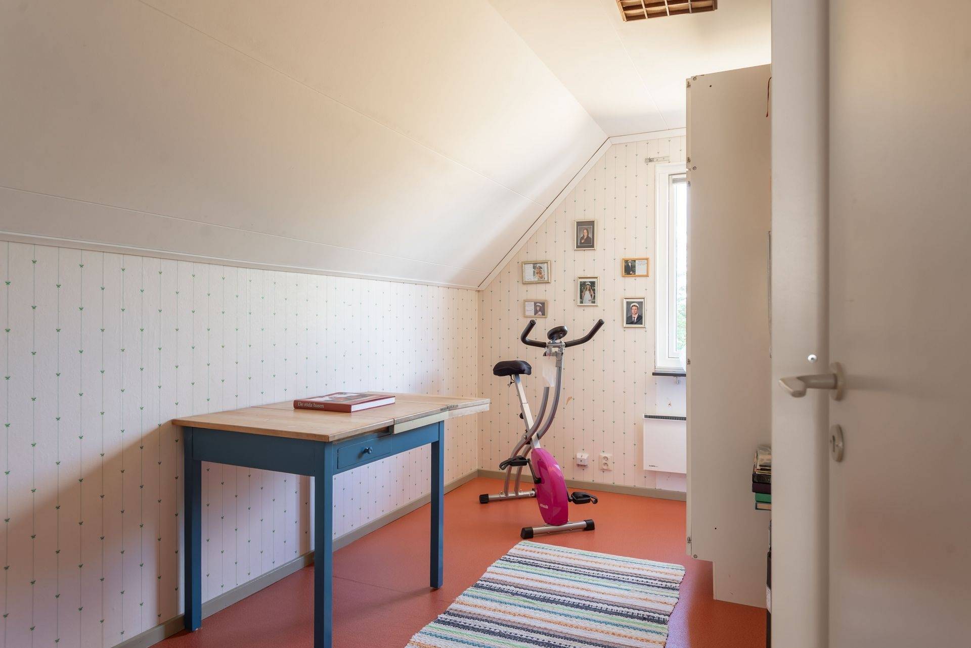 5 rum Kedjehus på Grenadjärvägen 14E Knektåsen Karlskoga kommun - bild 33