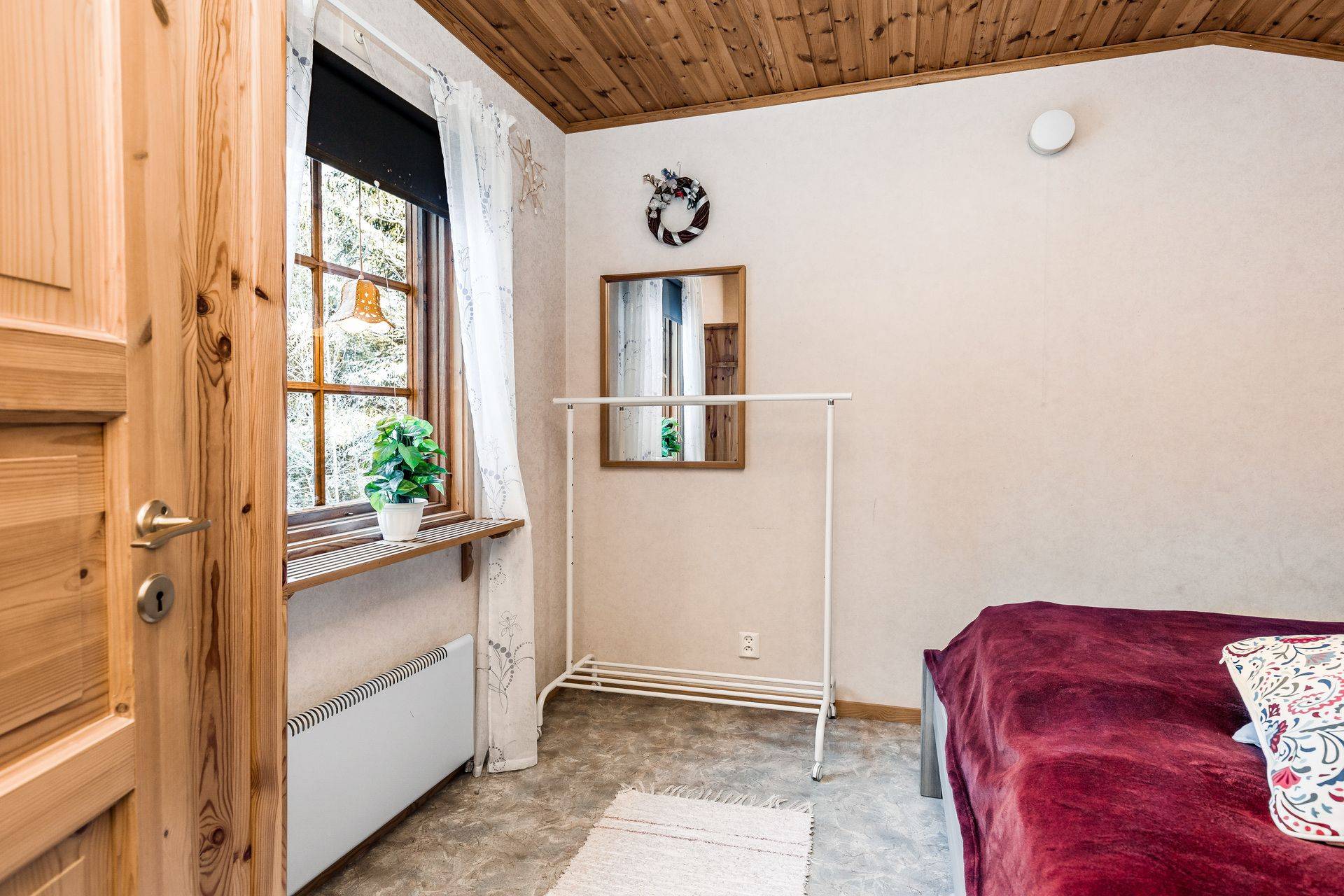 3 rum Vinterbonat fritidshus på Syrsastigen 8 Näshulta-Österby Eskilstuna kommun - bild 17