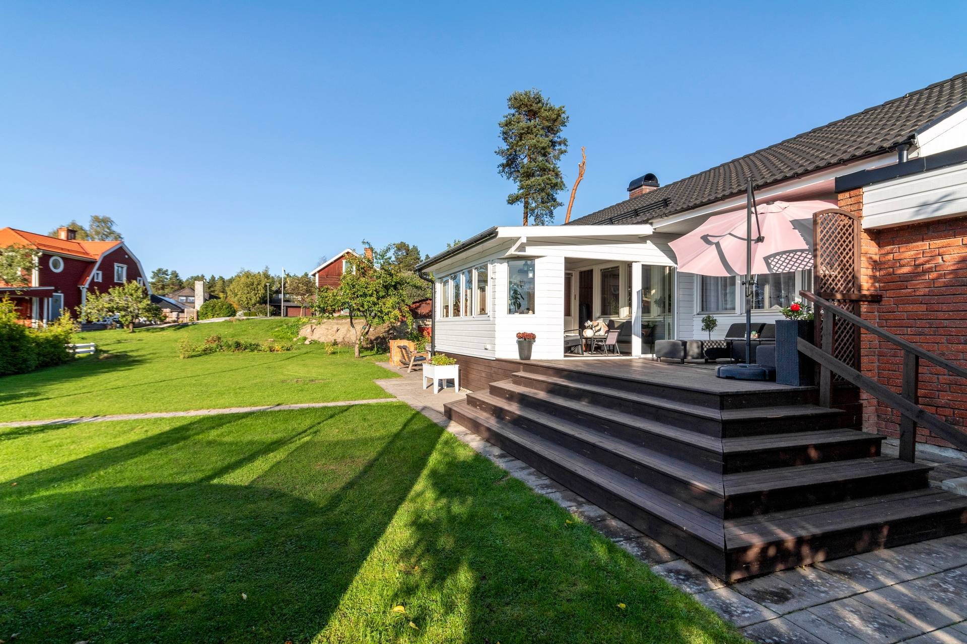 8 rum Villa på Långbergsgatan 15 Skiftinge Eskilstuna kommun - bild 37