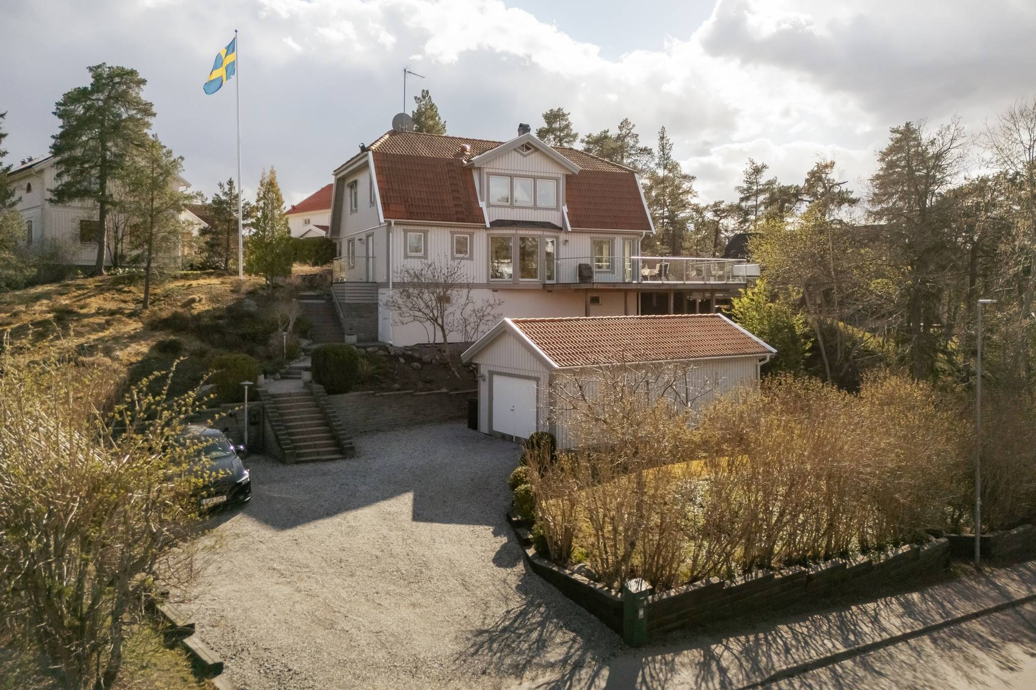 6 rum villa på Ryttarvägen 18 Lännersta, Nacka kommun - bild 1