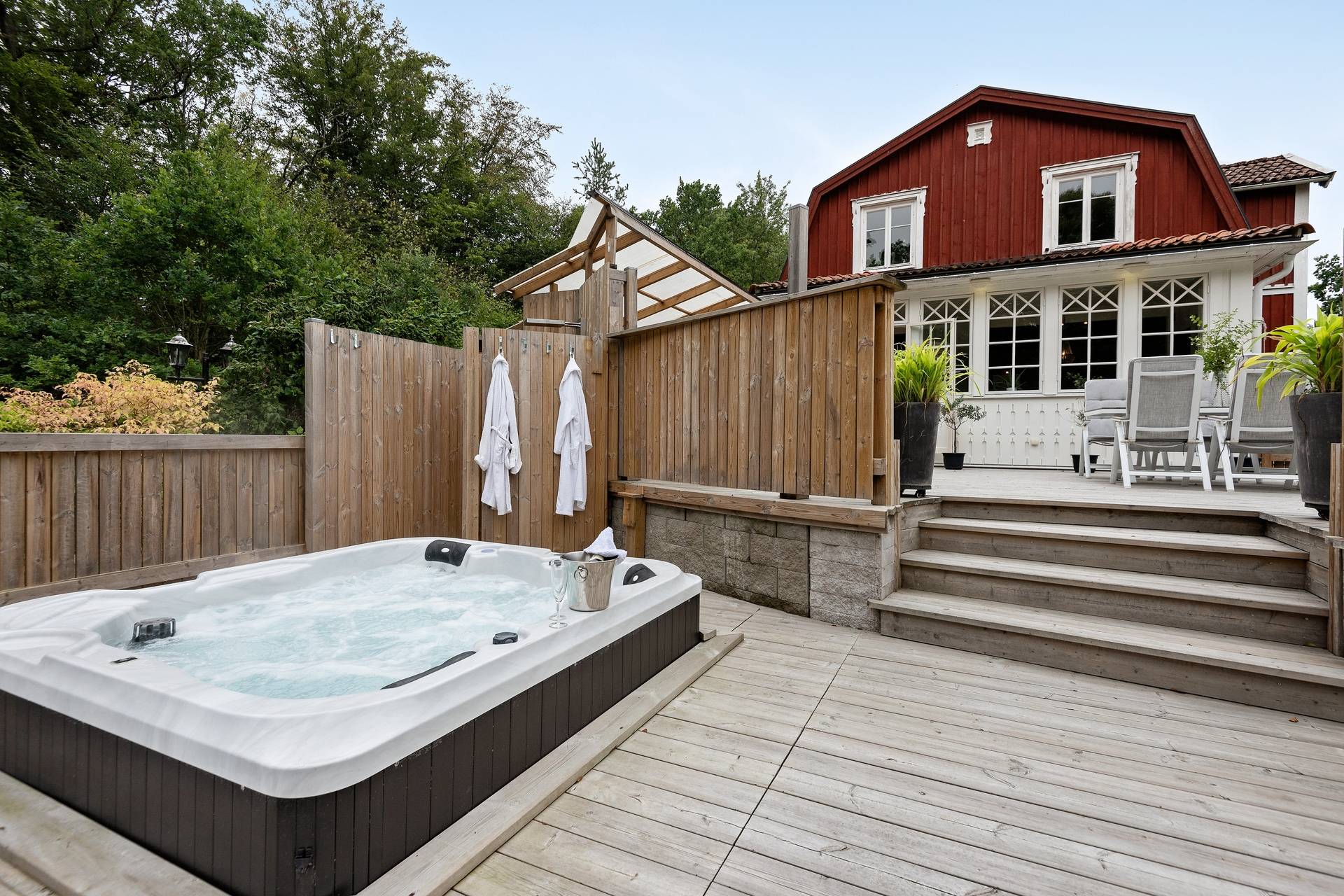 7 rum villa på Rosenvägen 1 Karlskrona, Karlskrona kommun - bild 1