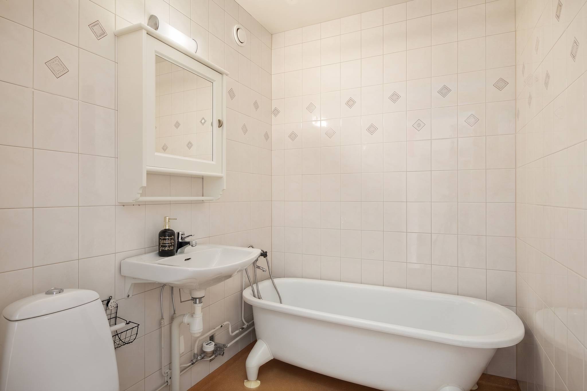 3 rum lägenhet på Pilotgatan 48 Skarpnäck, Stockholms kommun - bild 4