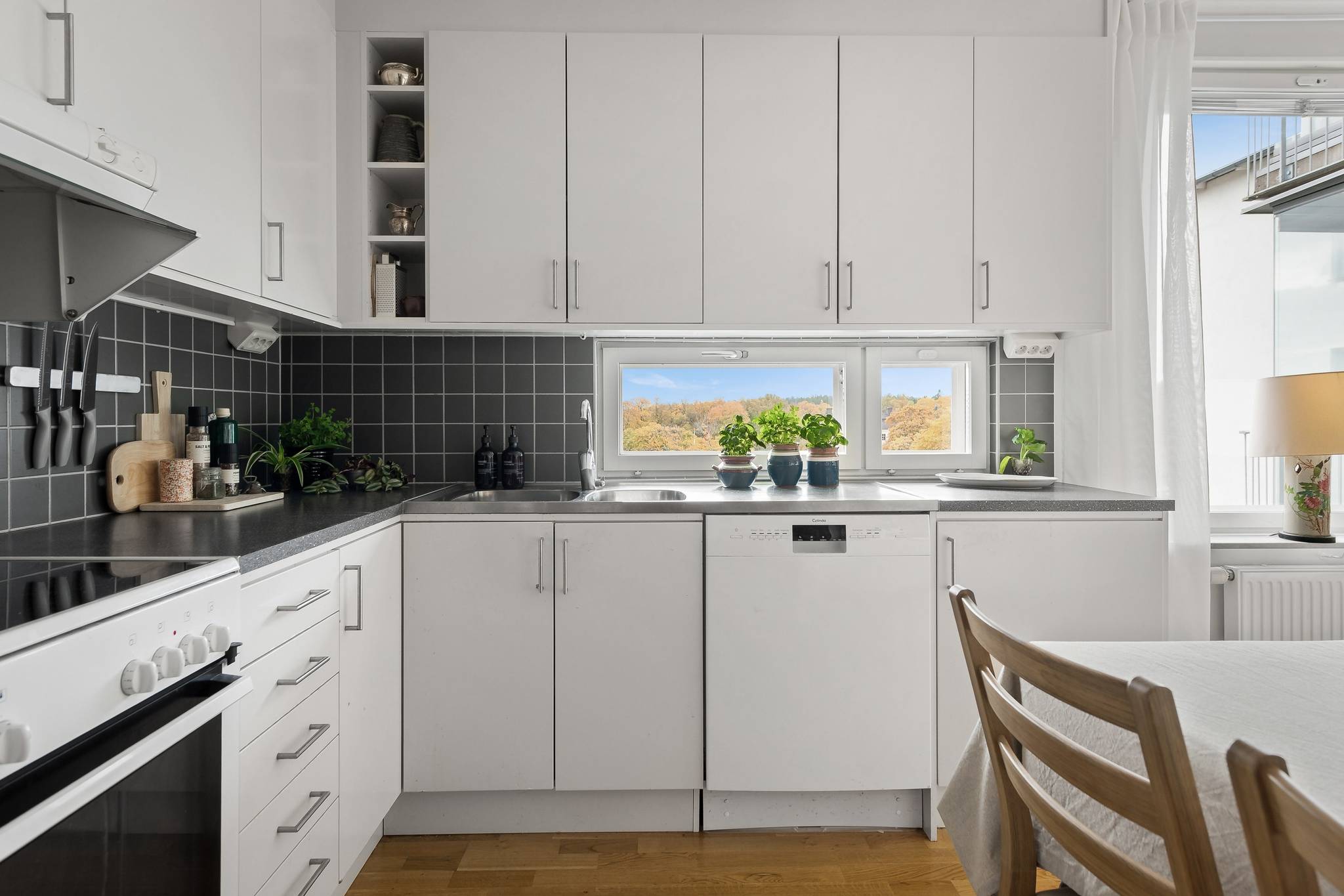3 rum Lägenhet på Bergslagsvägen 76 Bromma / Åkeshov Stockholms kommun - bild 15