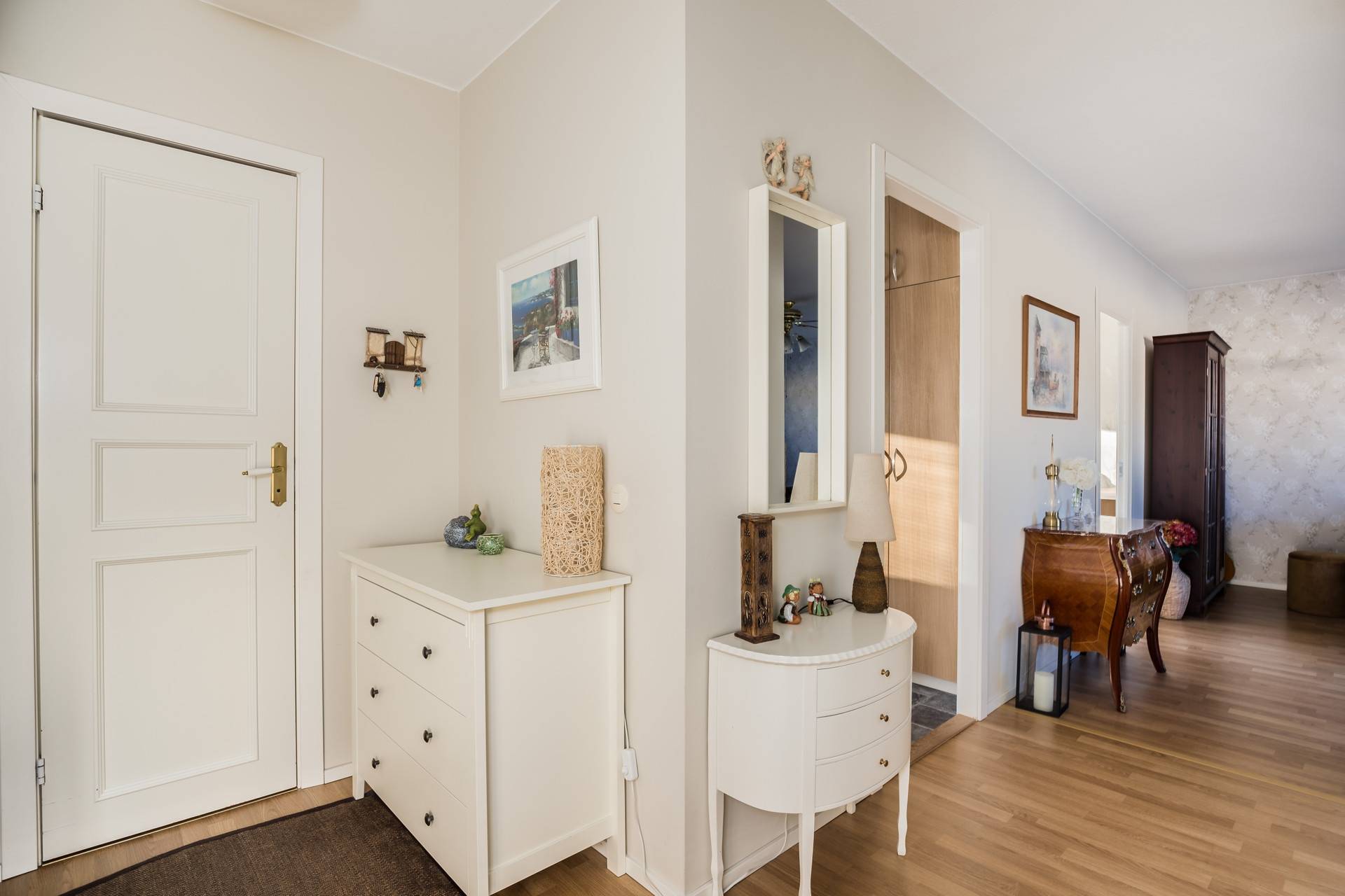 3 rum Lägenhet på Ringduvegatan 49 Västerås kommun - bild 6