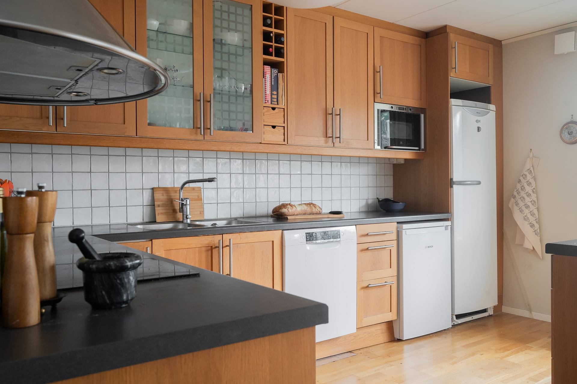 115 m² Radhus på Toredalsvägen 77 Rönninge - Toredal Salems kommun - bild 5