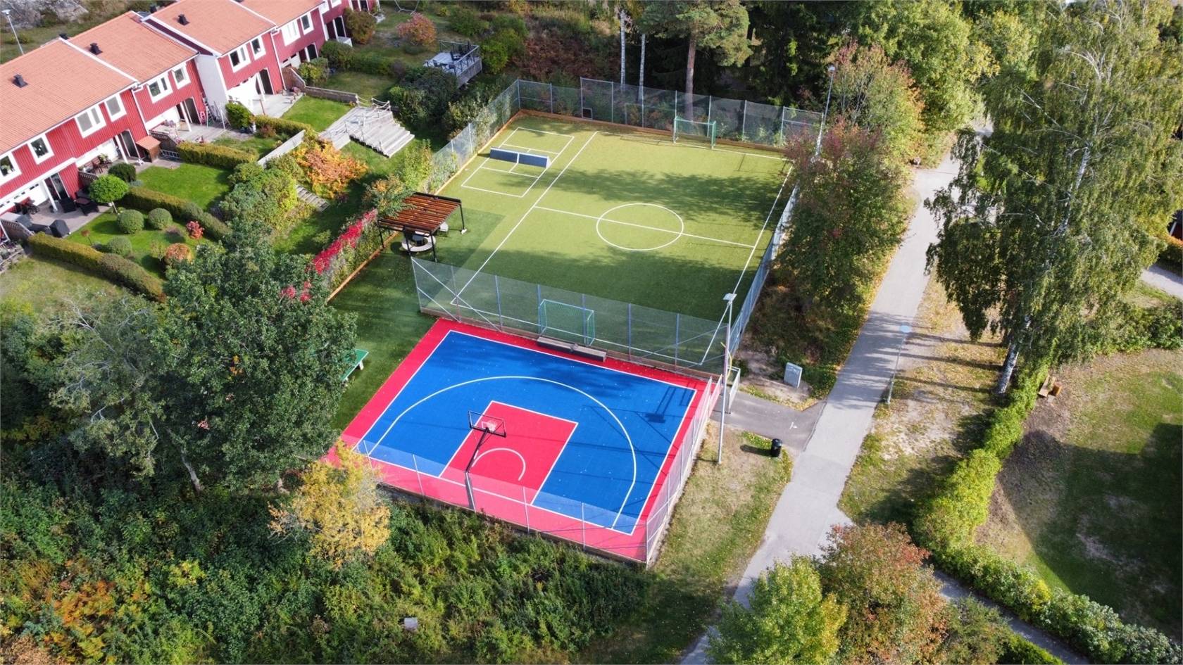 5 rum Radhus på Mörtstigen 26 Pershagen Södertälje kommun - bild 33