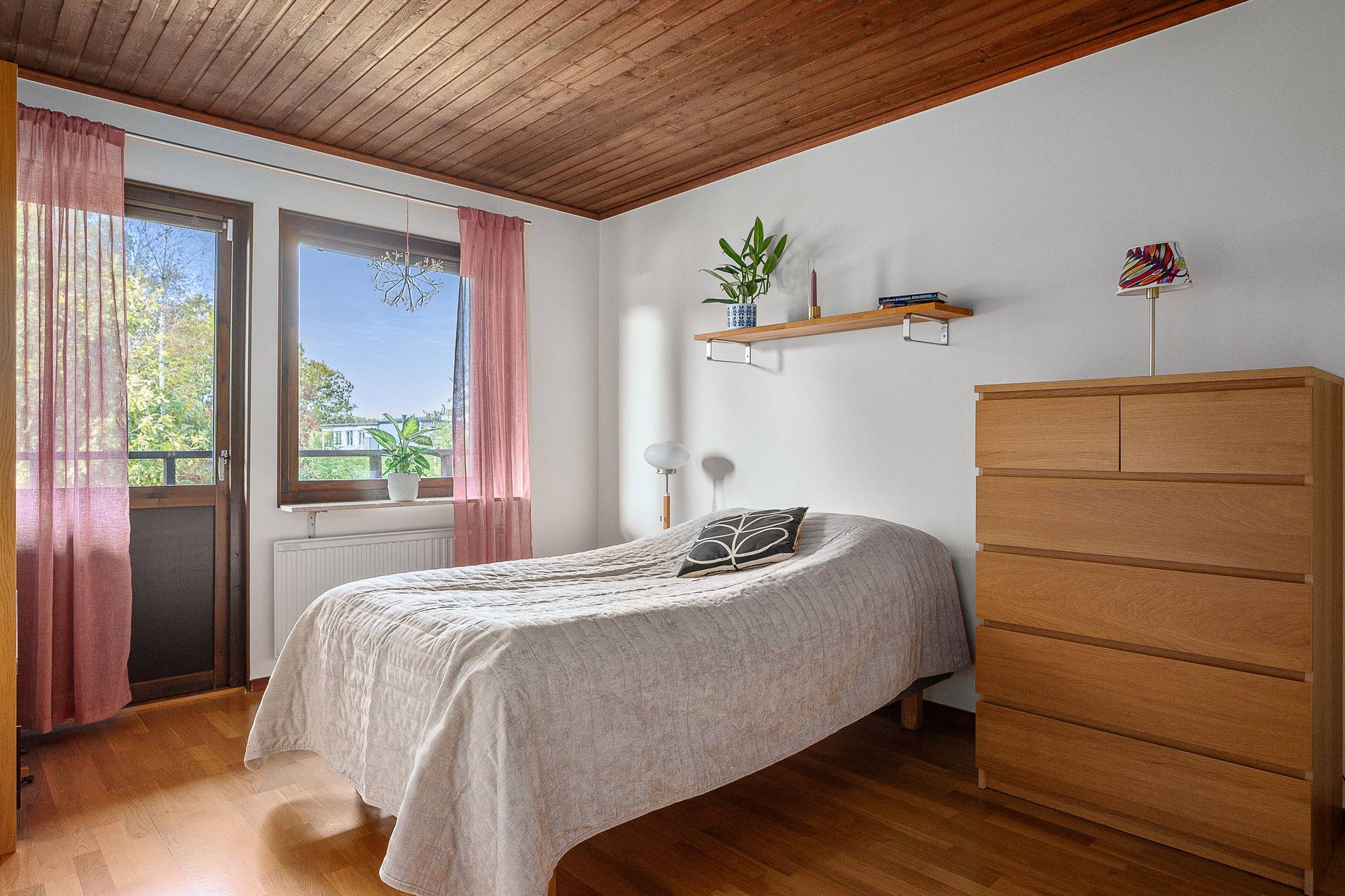 4 rum Villa på Rökstorpsvägen 12 Laggarhult Katrineholms kommun - bild 26