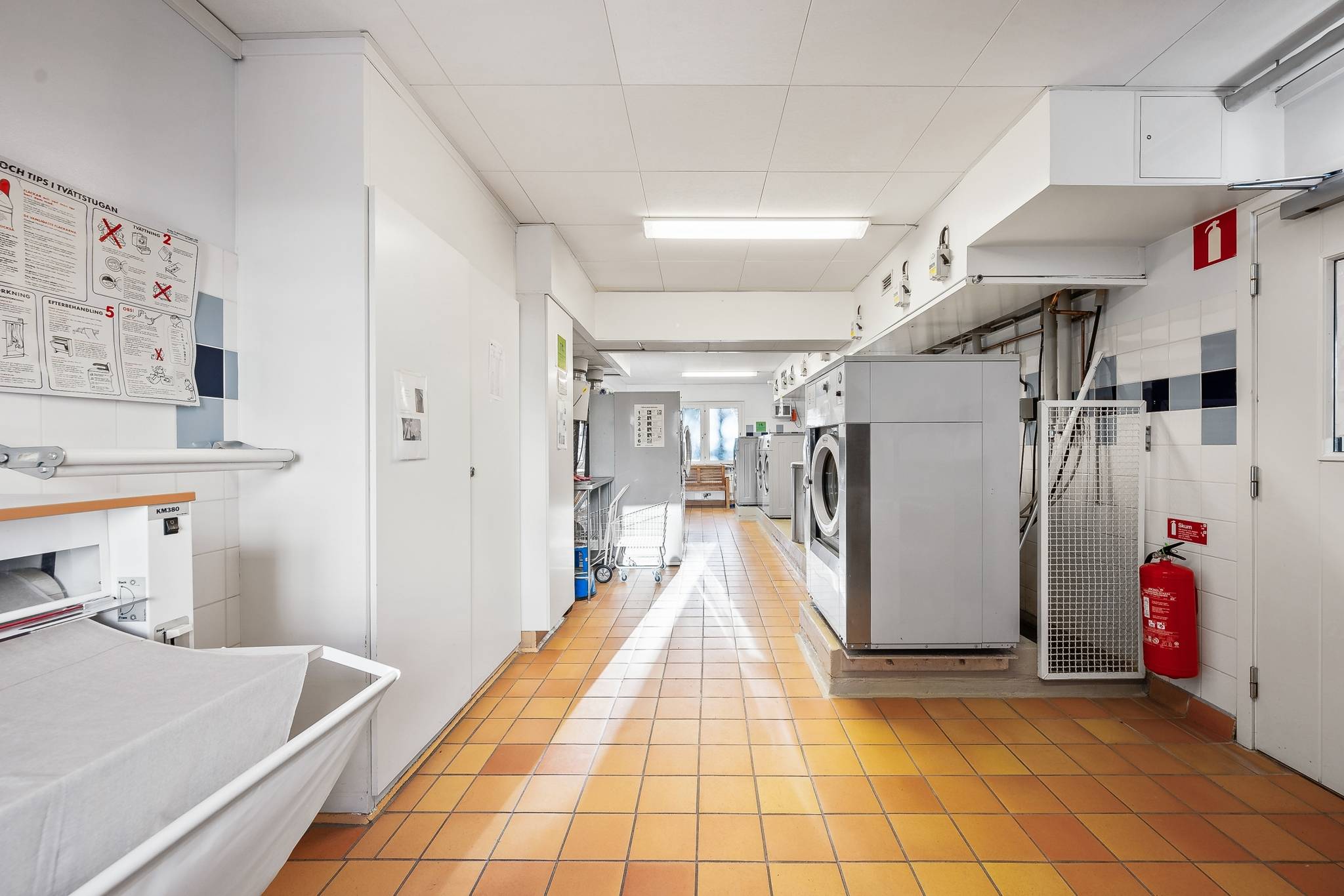 3 rum Lägenhet på Mjölnerbacken 73, vån 3 Sundbyberg - Rissne Sundbybergs kommun - bild 27