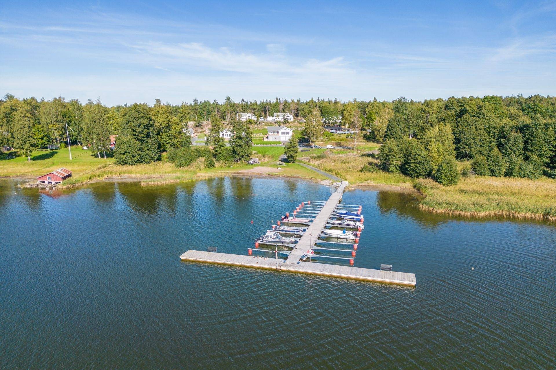 2 rum Vinterbonat fritidshus på Byvägen 12 Östhammar Östhammars kommun - bild 3