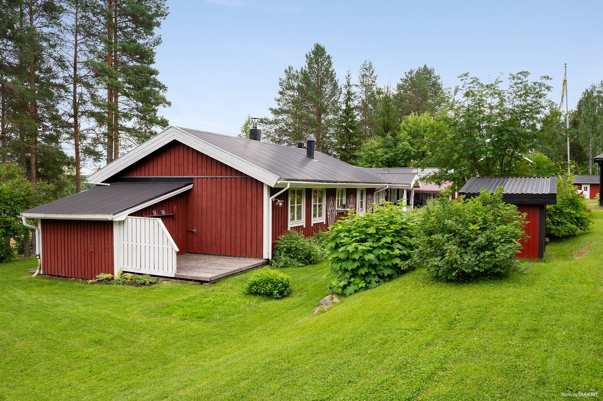 143 m² Vinterbonat fritidshus på Södra Niemisel 960 Södra Niemisel Luleå kommun - bild 18