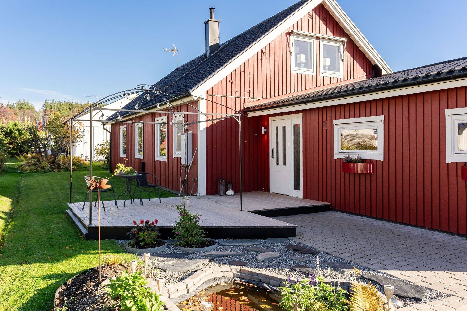 6 rum villa på Gitarrgatan 8 Öjebyn, Piteå kommun - bild 2