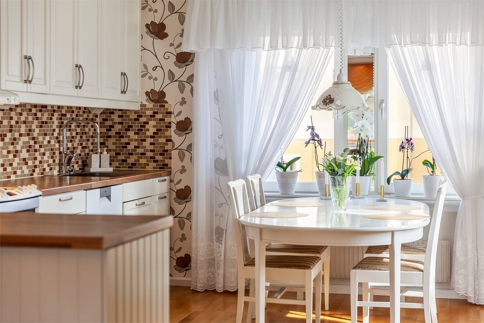 5 rum lägenhet på Kornettstigen 4, 1tr Kungsängen - Brunna, Upplands-Bro kommun - bild 4