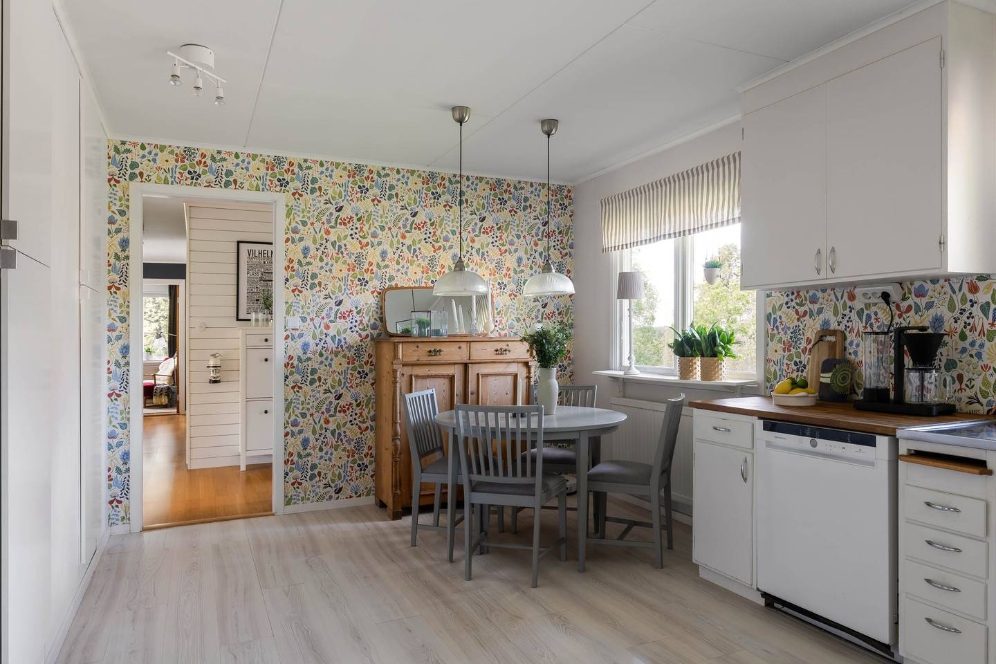 103 m² Villa på Bruntorpsvägen 11 Korsberga Hjo kommun - bild 11