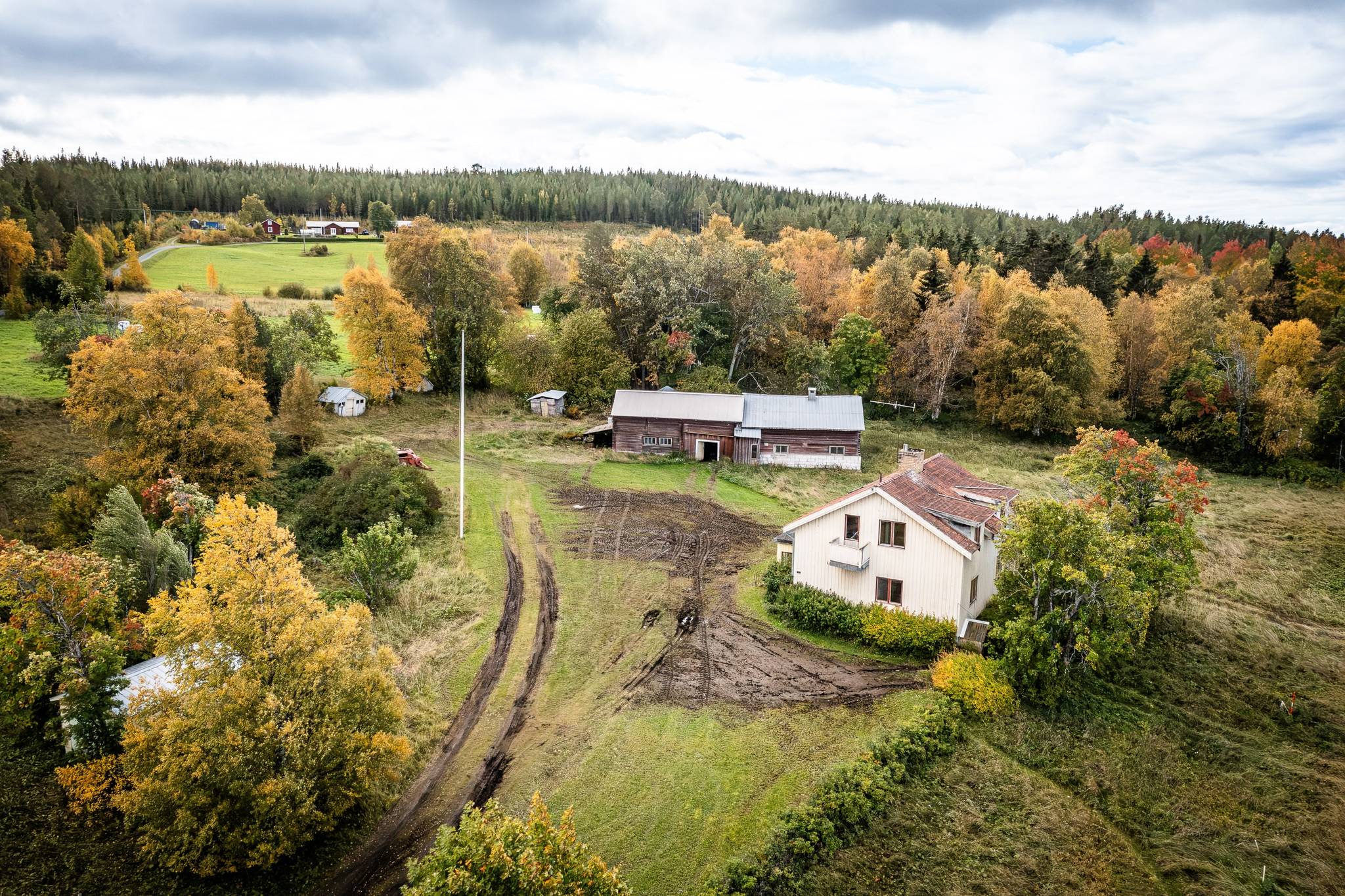 5 rum Gård med jordbruk på Målsta 205 Annersia Östersunds kommun - bild 27