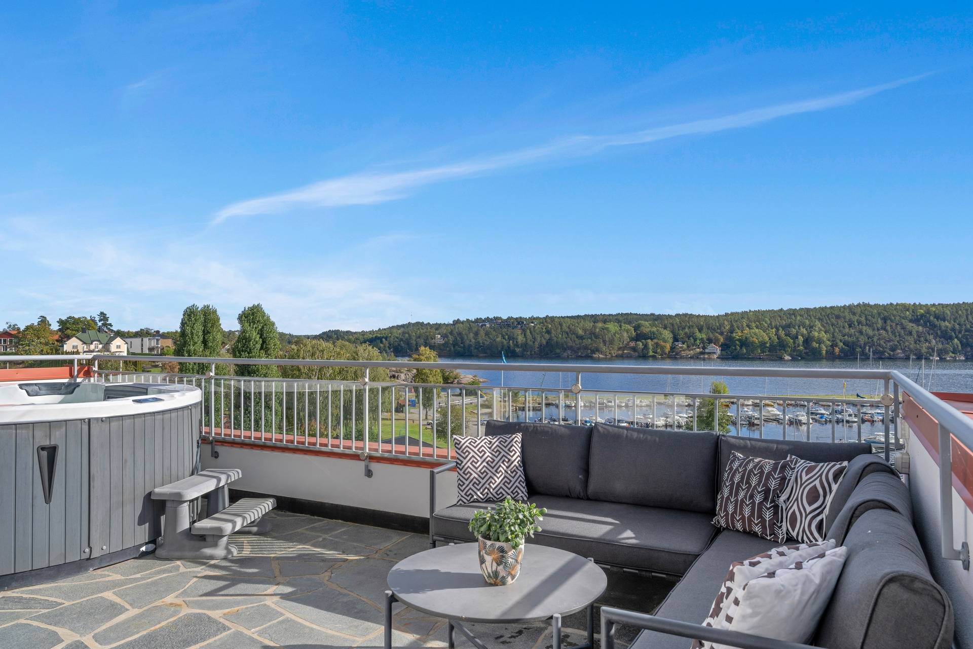 6 rum villa på Planetstigen 5B Käppala, Lidingö kommun - bild 3