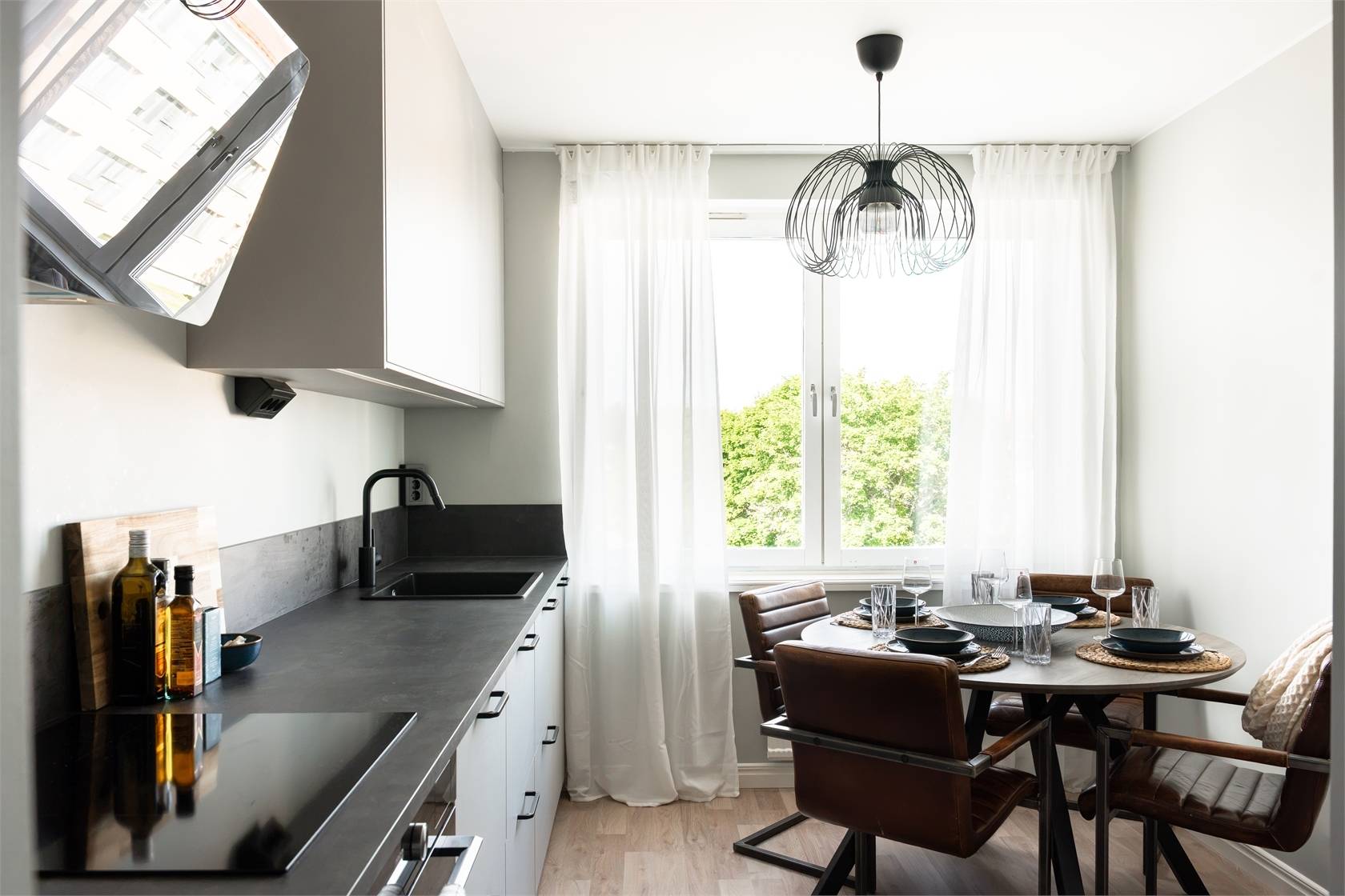 1 rum lägenhet på BOFINKSVÄGEN 31 Råby, Västerås kommun - bild 3