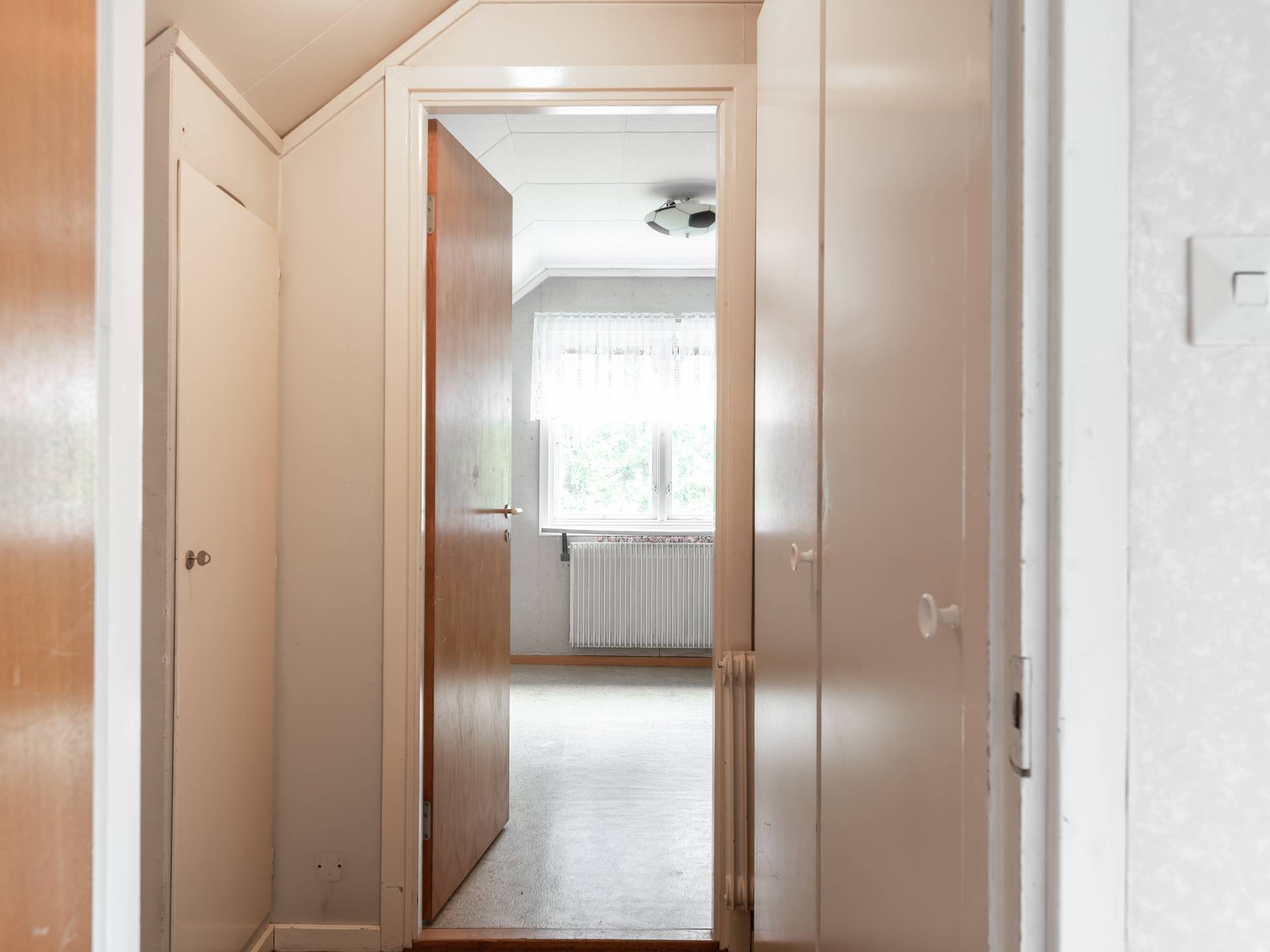 4 rum Parhus på Sjölidsvägen 31 Rönneshytta Askersunds kommun - bild 20