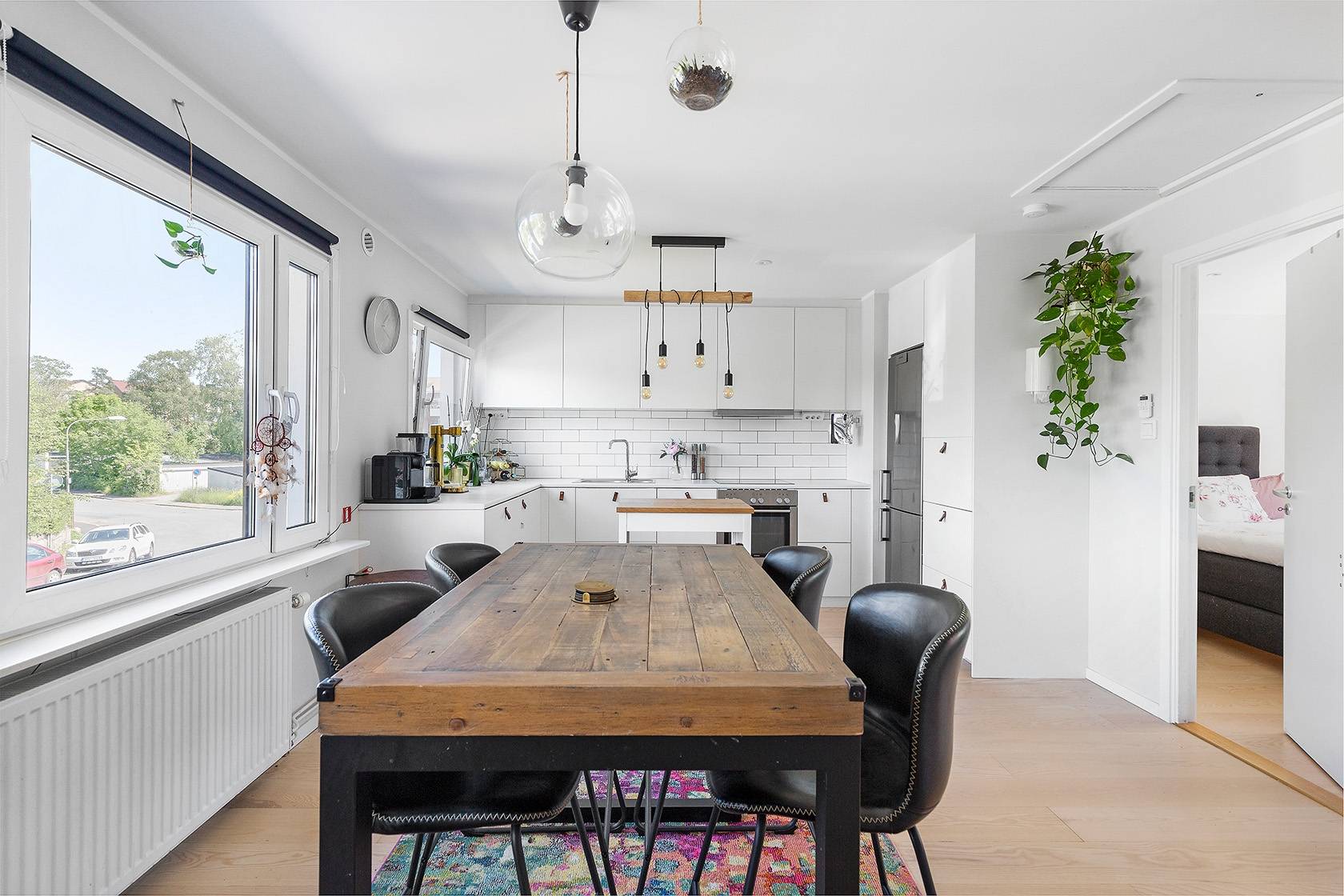 5 rum Radhus på Astrakangatan 210 Hässelby Gård Stockholms kommun - bild 6