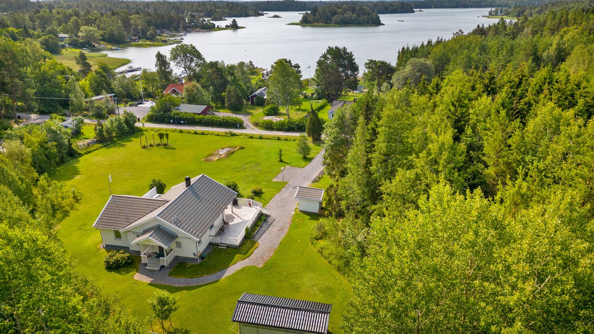 4 rum Vinterbonat fritidshus på Persmarsvägen 15 Dyvassö Norrtälje kommun - bild 2