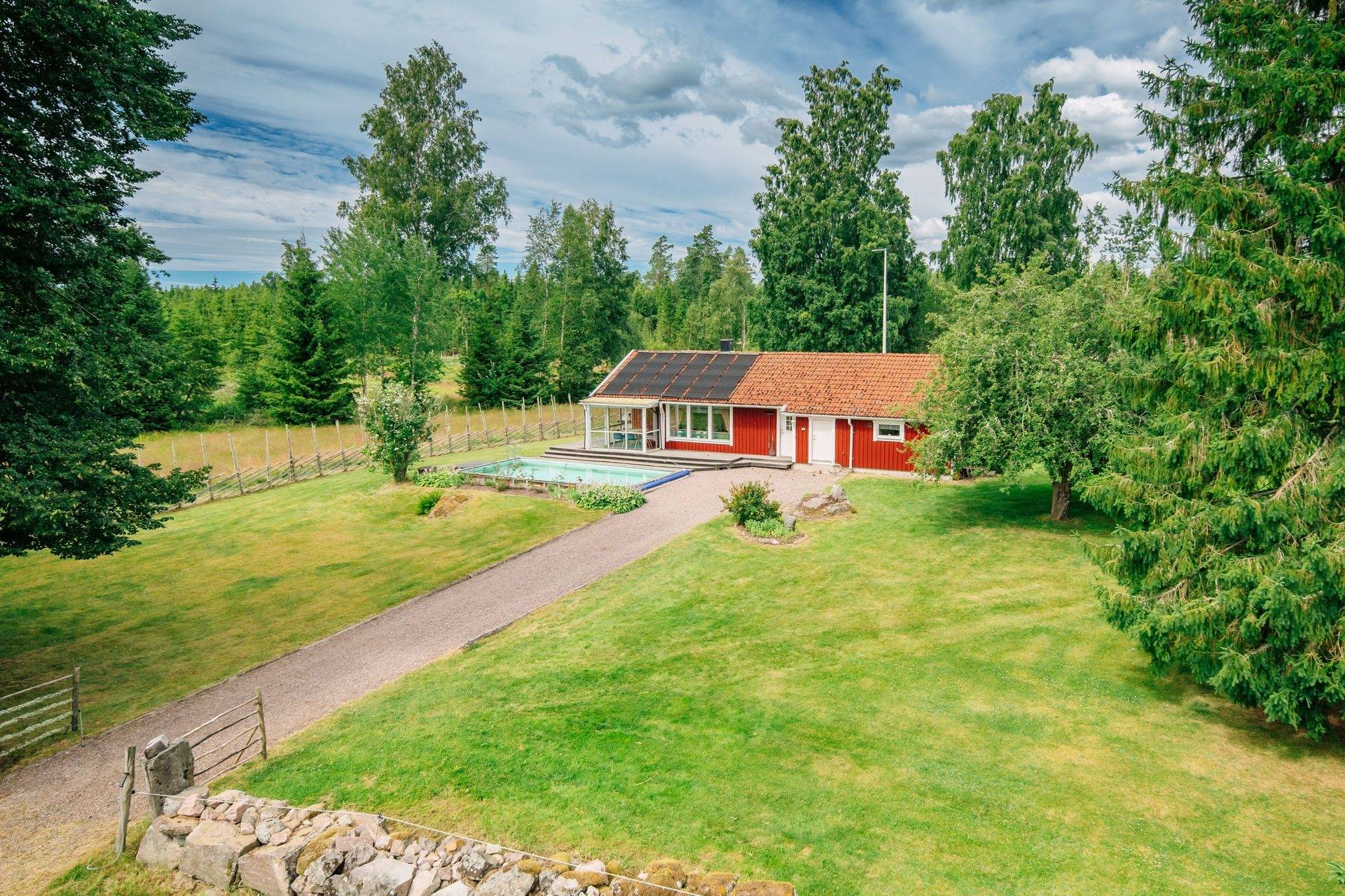 4 rum Gård med skogsbruk på Tåtorp Västra Sjötorp 14 Moholm Töreboda kommun - bild 36