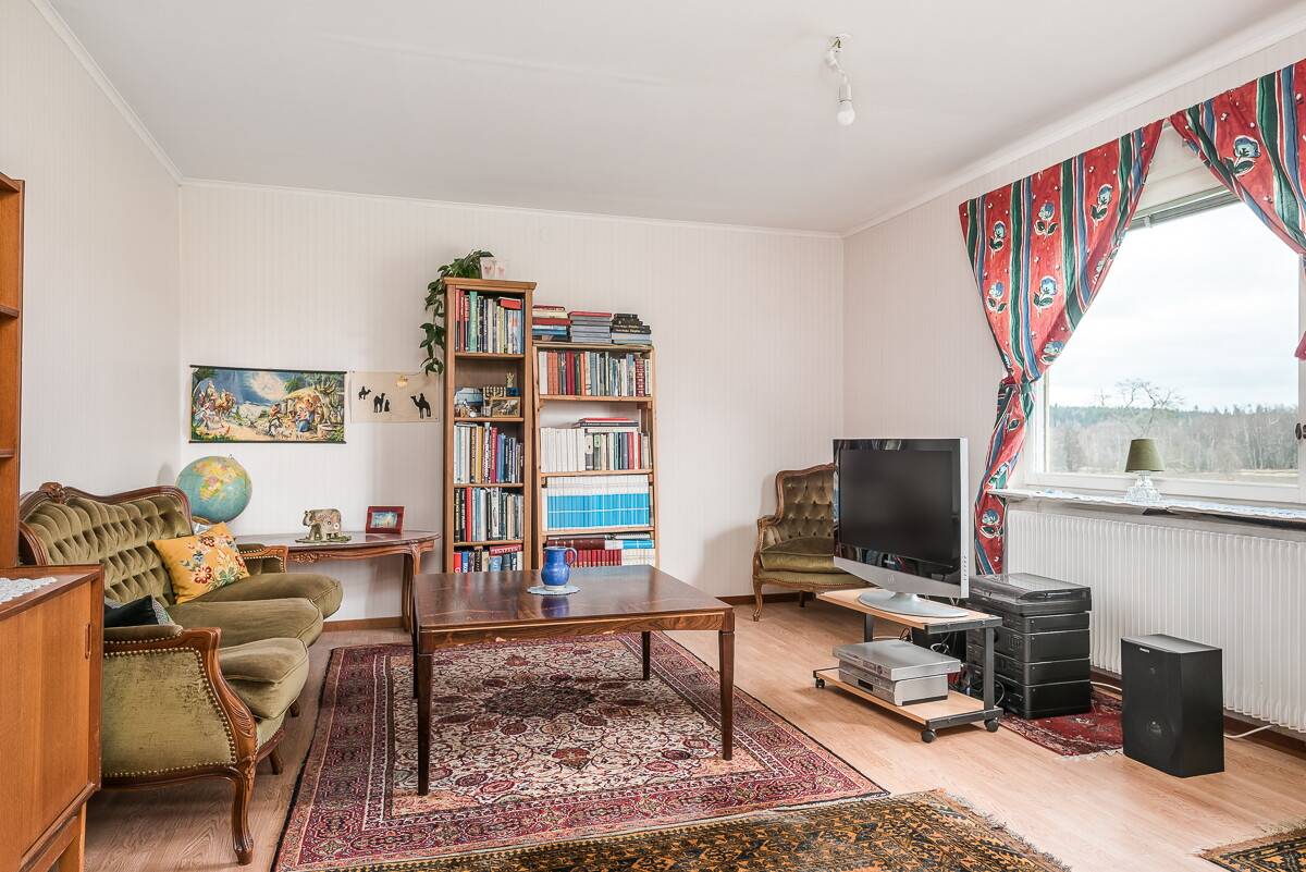 4 rum Villa på Nydalen 211 Lillbacka Nydalen/Västanvik Askersunds kommun - bild 19