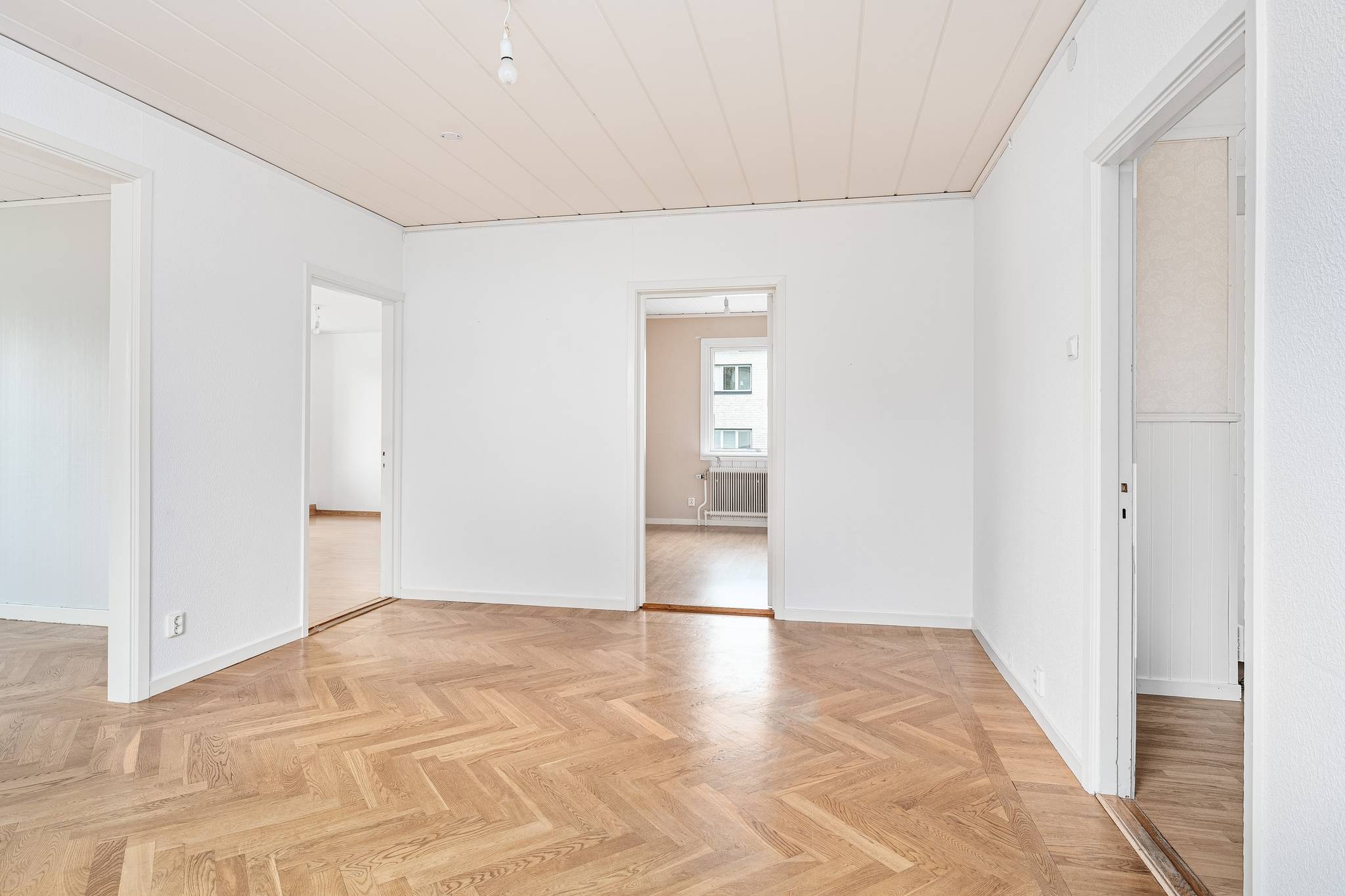 8 rum Villa på Kyrkogårdsgatan 30 Bohult Karlskoga kommun - bild 15