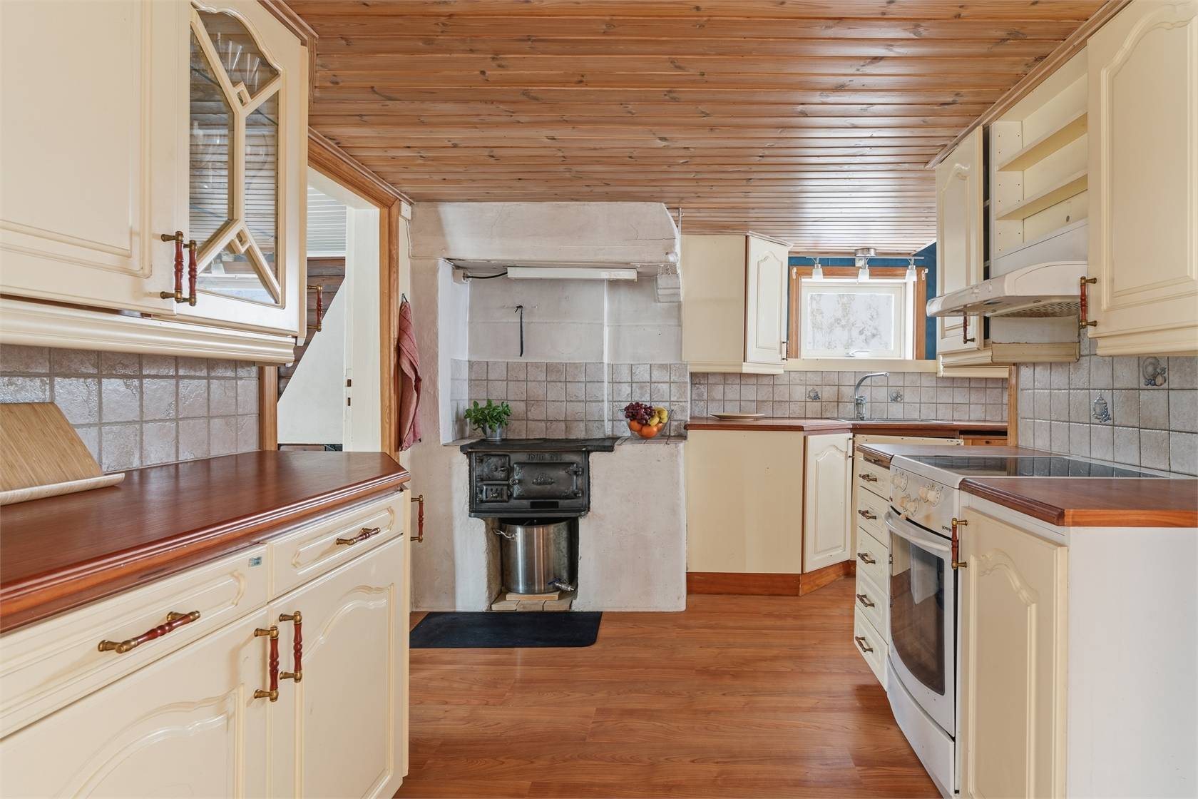 4 rum Villa på Aröd 350 Ljungskile Uddevalla kommun - bild 8