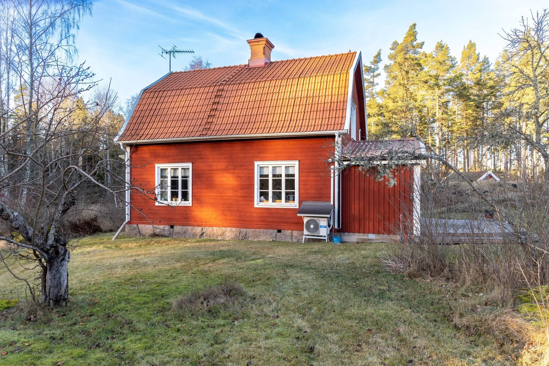 Gård/skog på Trullefall 350 Tuna Vimmerby kommun - bild 12