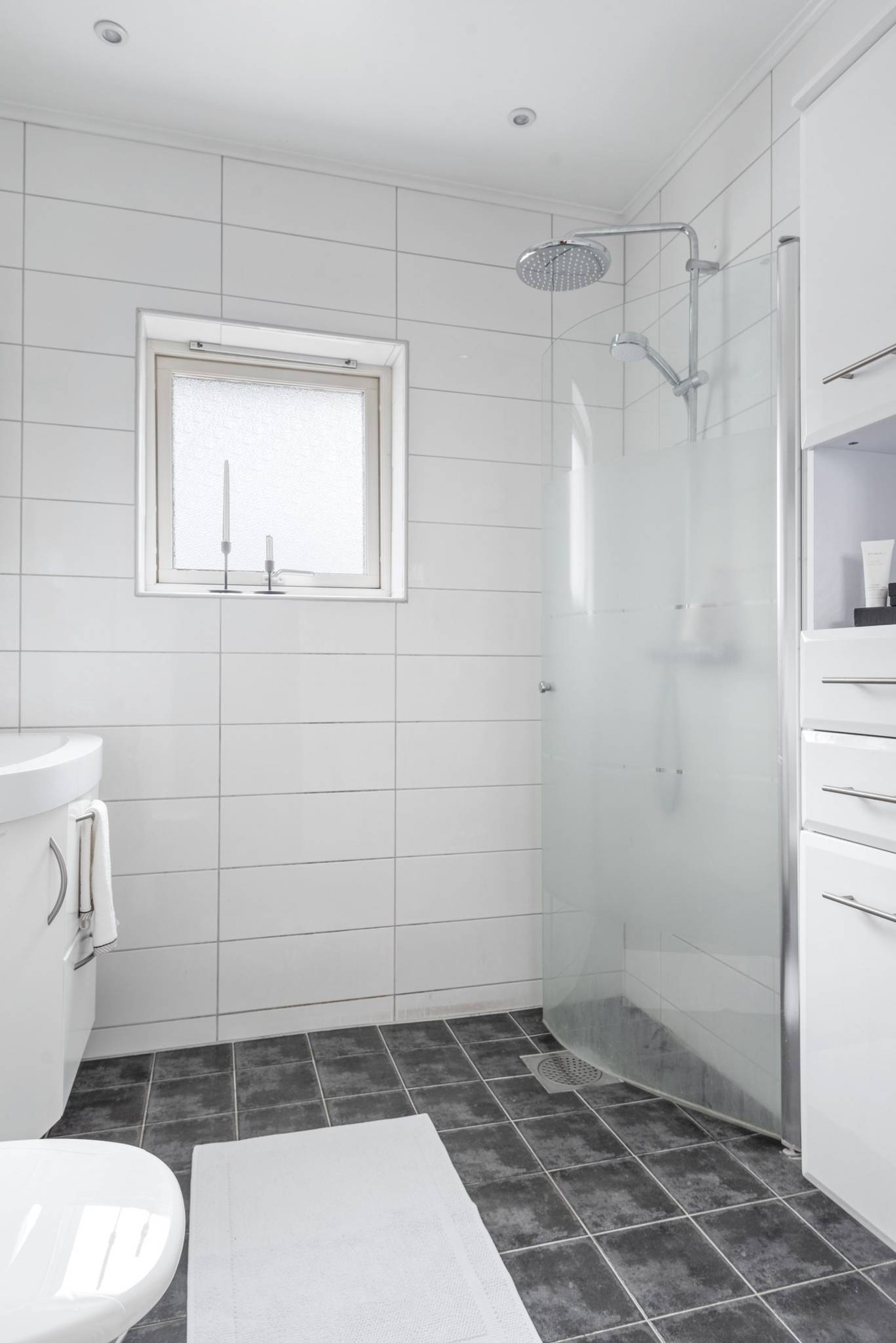 3 rum Lägenhet på Strömstadsvägen 4C Uddevalla centrum Uddevalla kommun - bild 17