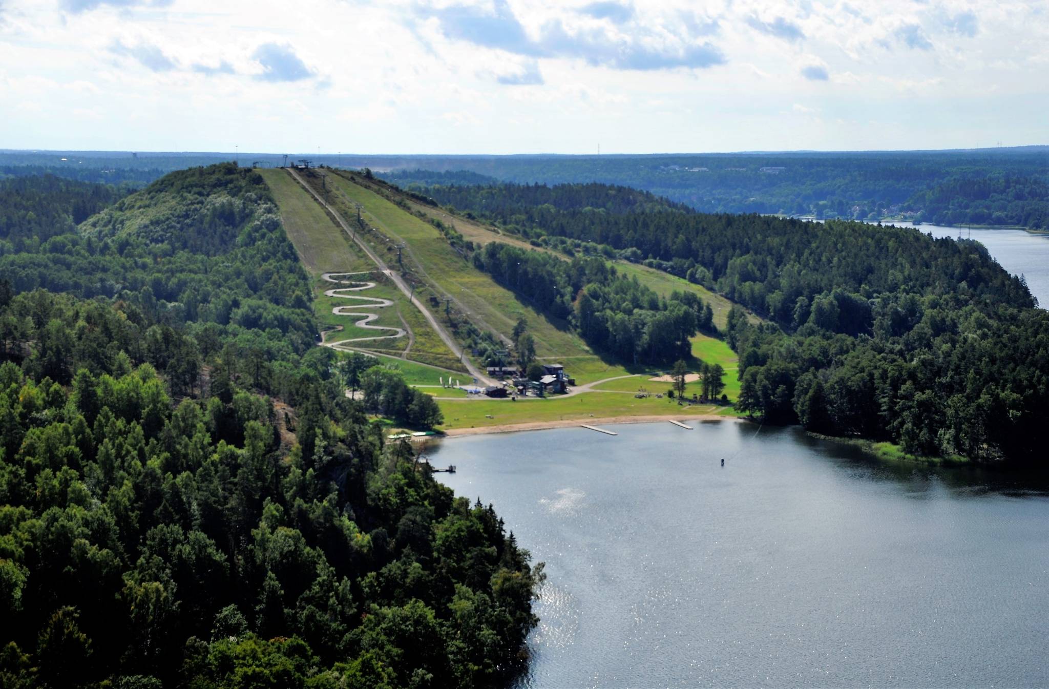 4 rum Radhus på Myrstuguvägen 337 Myrstuguberget Huddinge kommun - bild 35