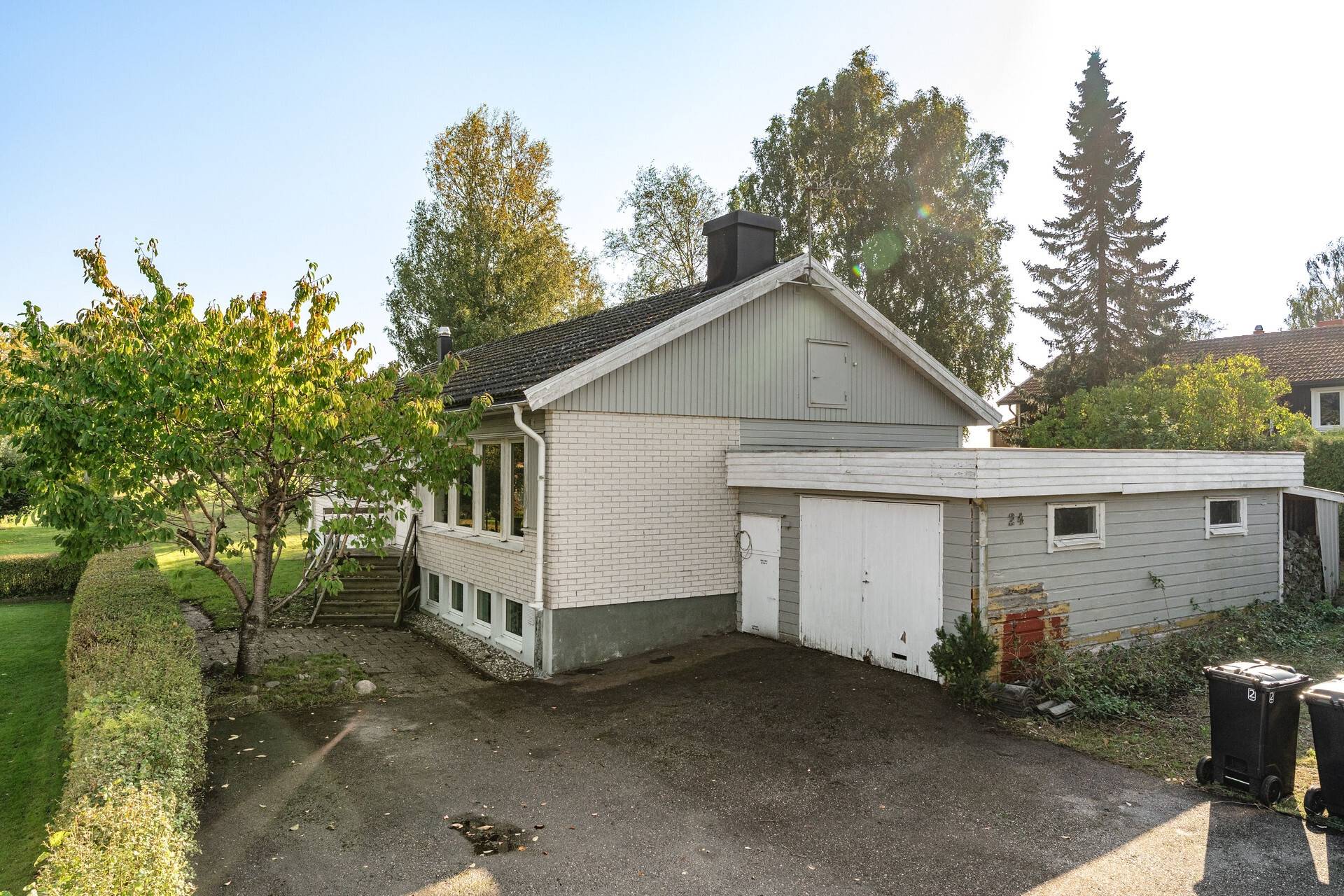 4 rum villa på Silvii väg 24 Tun, Lidköpings kommun - bild 1