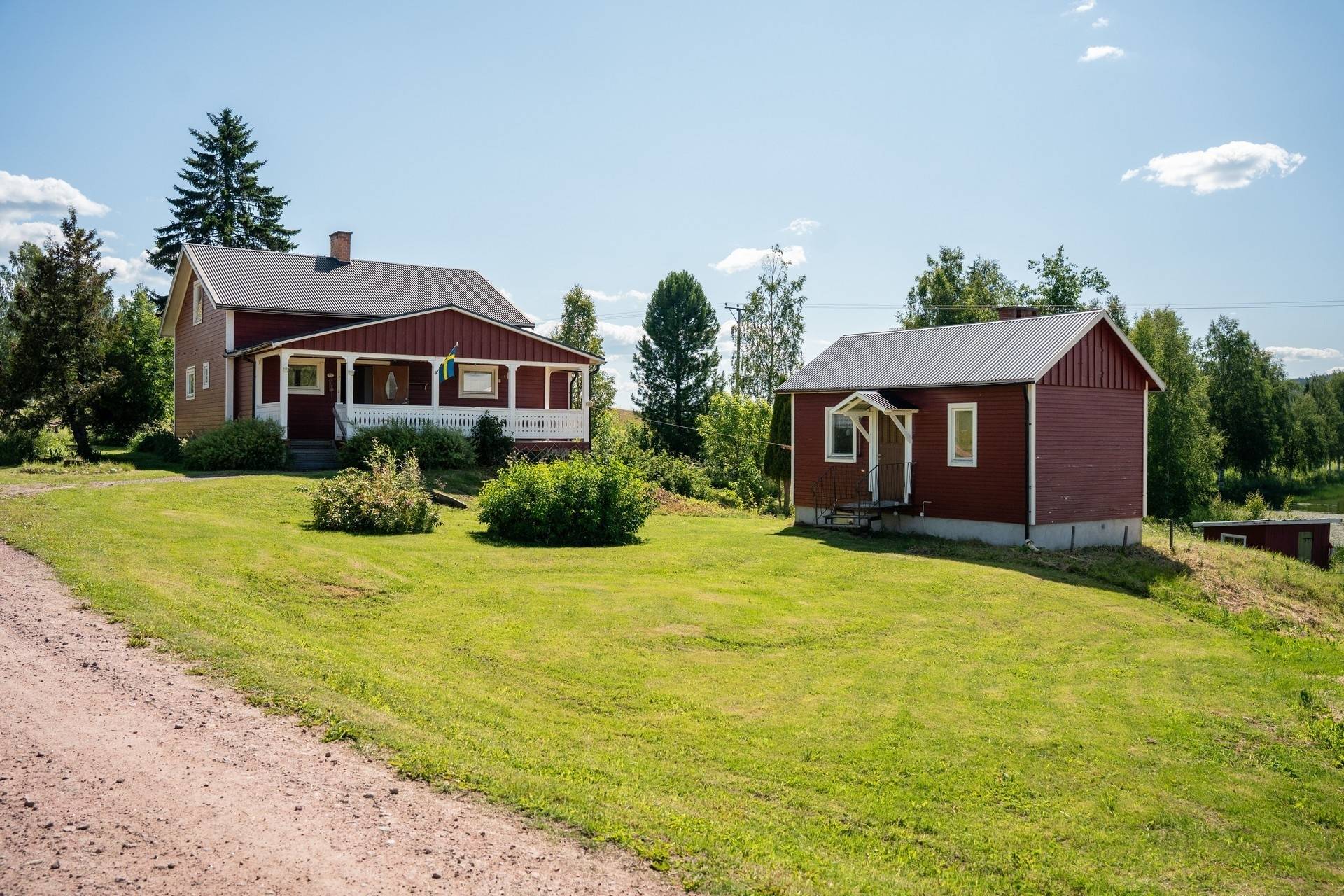 Gård med jordbruk på Näset 255 Näset Ragunda kommun - bild 2
