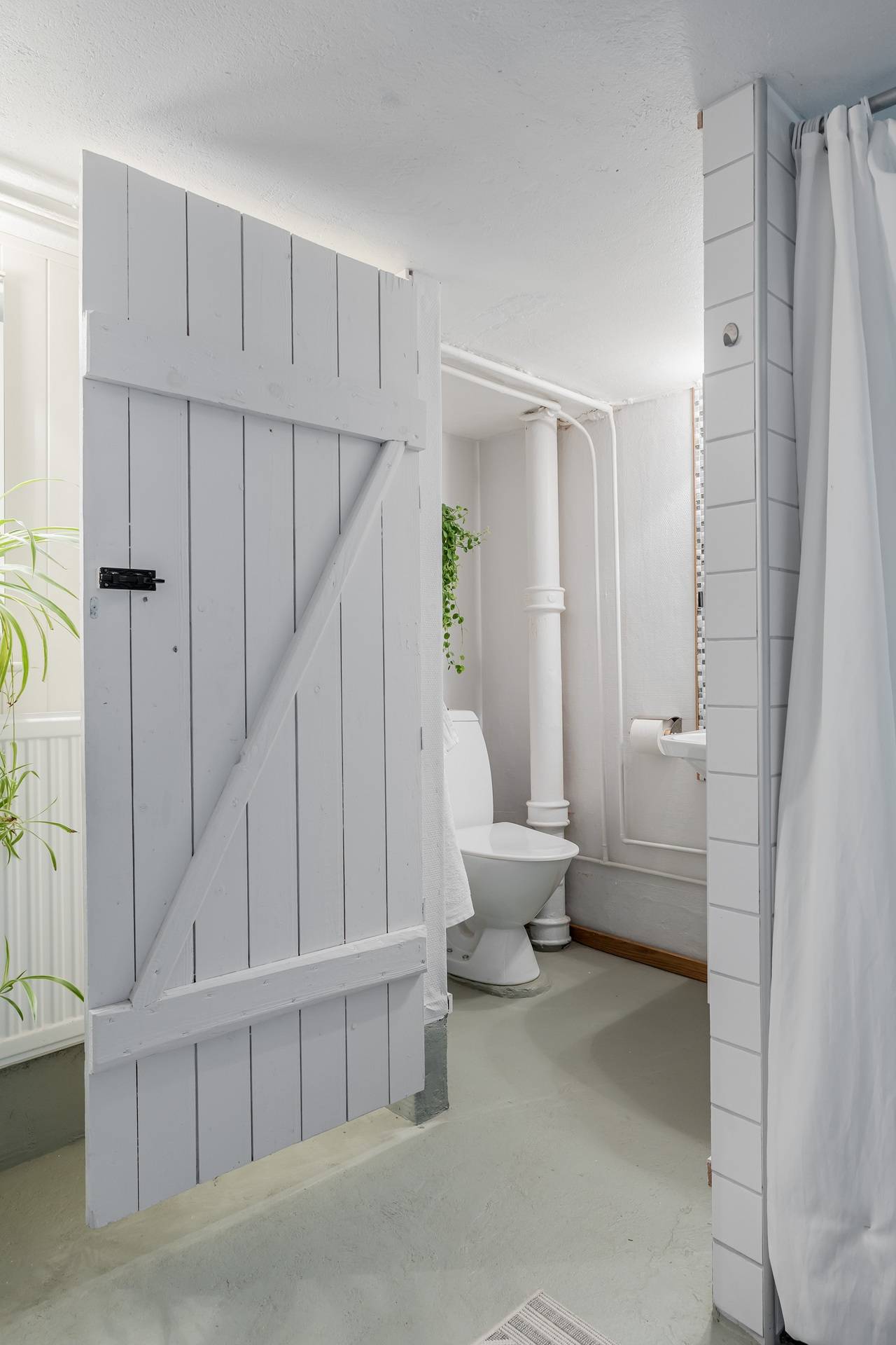 5 rum Villa på Åsakavägen 23 Upphärad Trollhättans kommun - bild 32