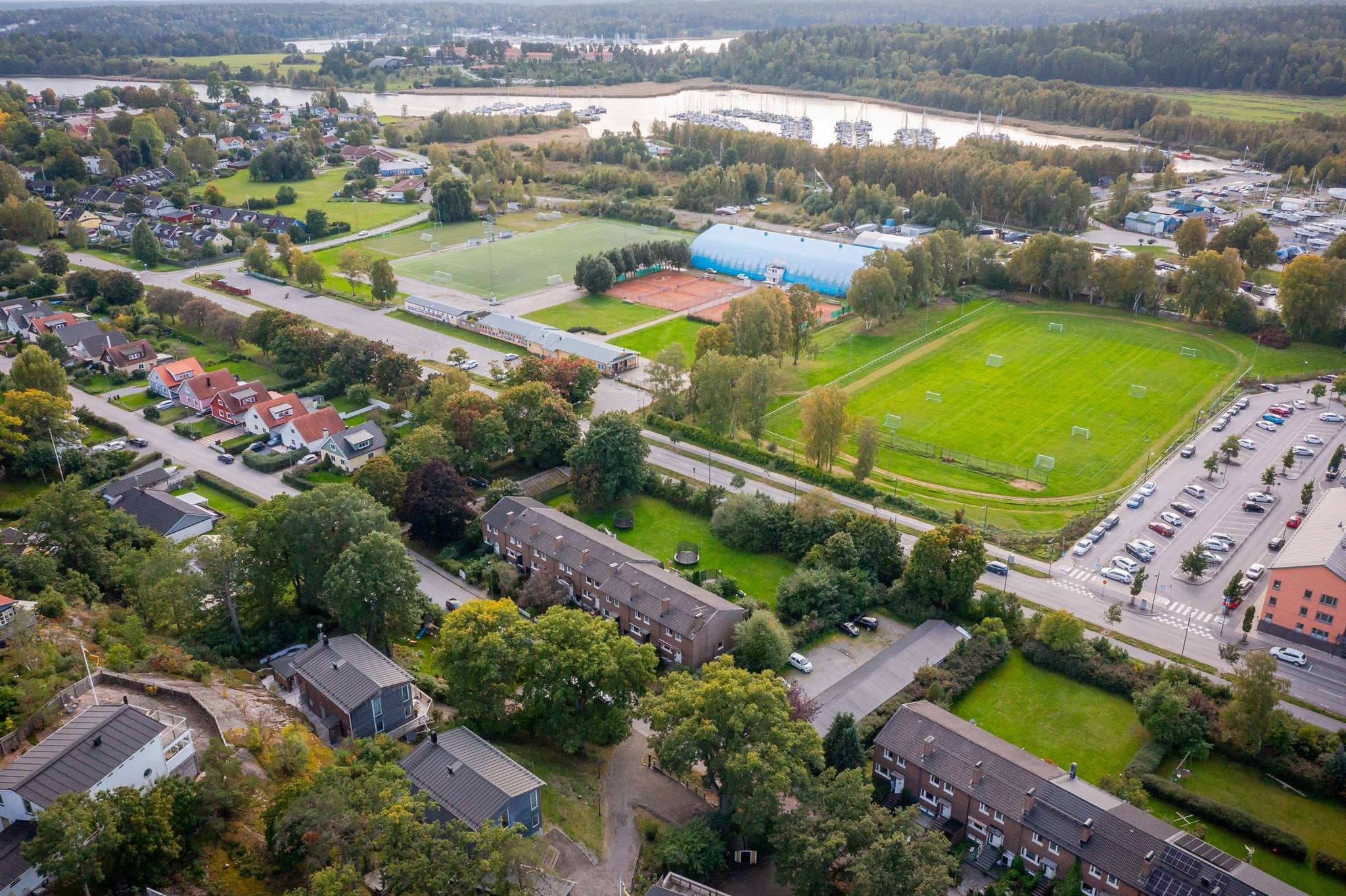 5 rum Radhus på SATURNUSVÄGEN 36 Österskär/Tuna Österåkers kommun - bild 37