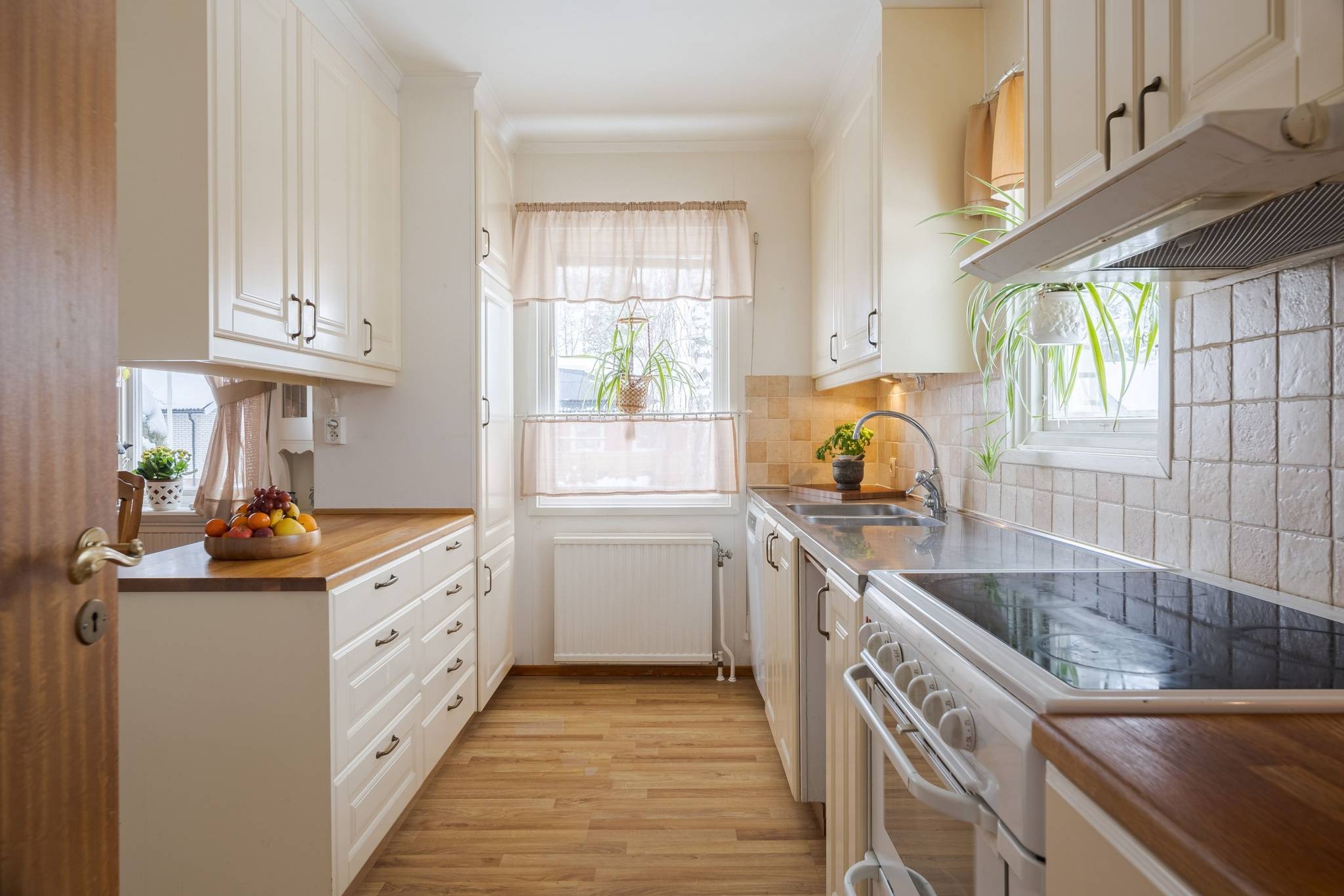 6 rum Villa på Rödegårdsvägen 8 Stöpen Skövde kommun - bild 9