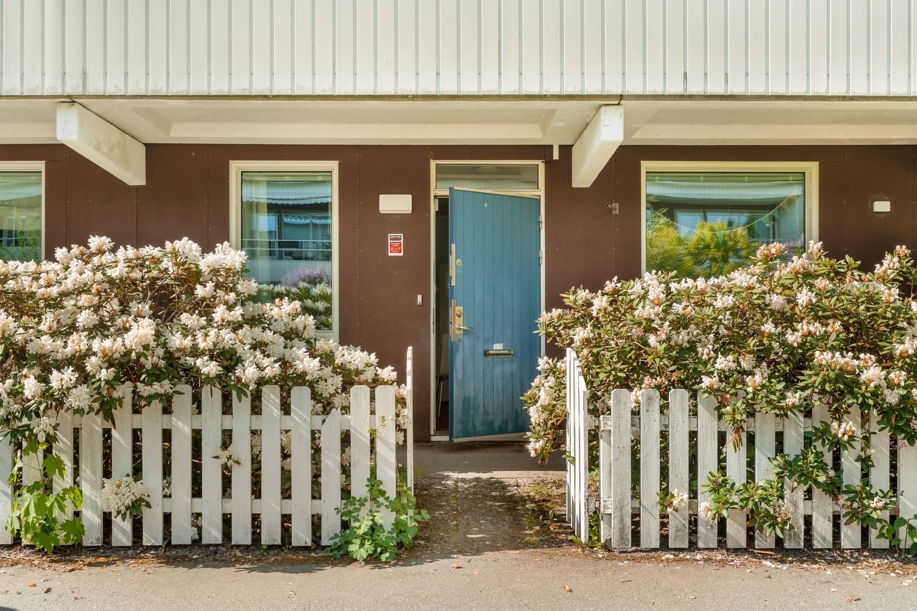 3 rum Lägenhet på Lomvägen 54 Kärrdal Sollentuna kommun - bild 2