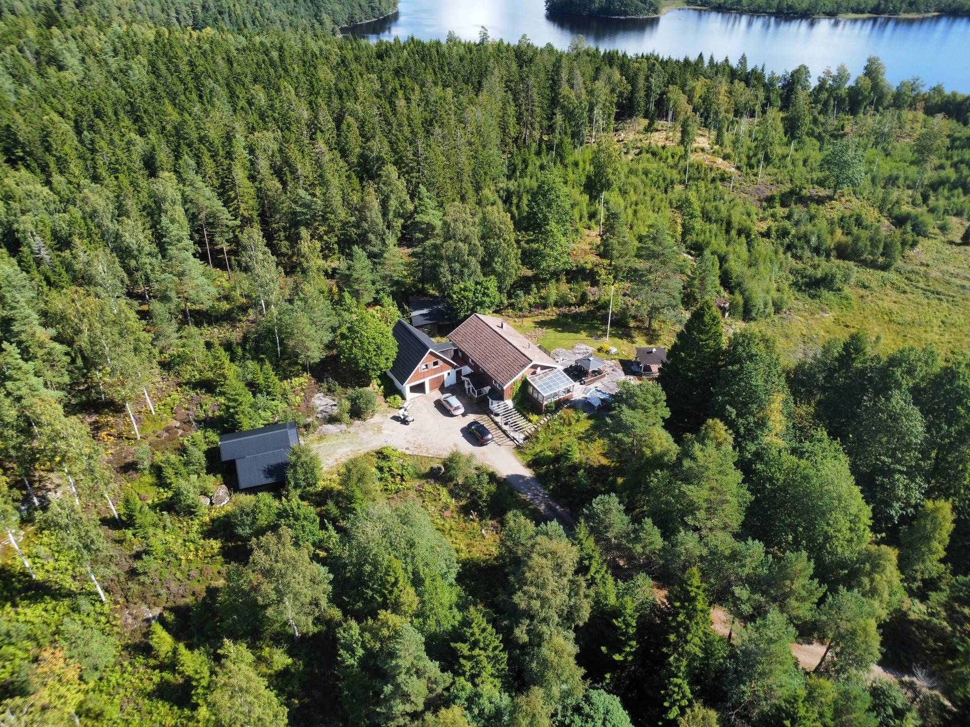 6 rum Gård med skogsbruk på Stockedalen 150 Alingsås Ale kommun - bild 32