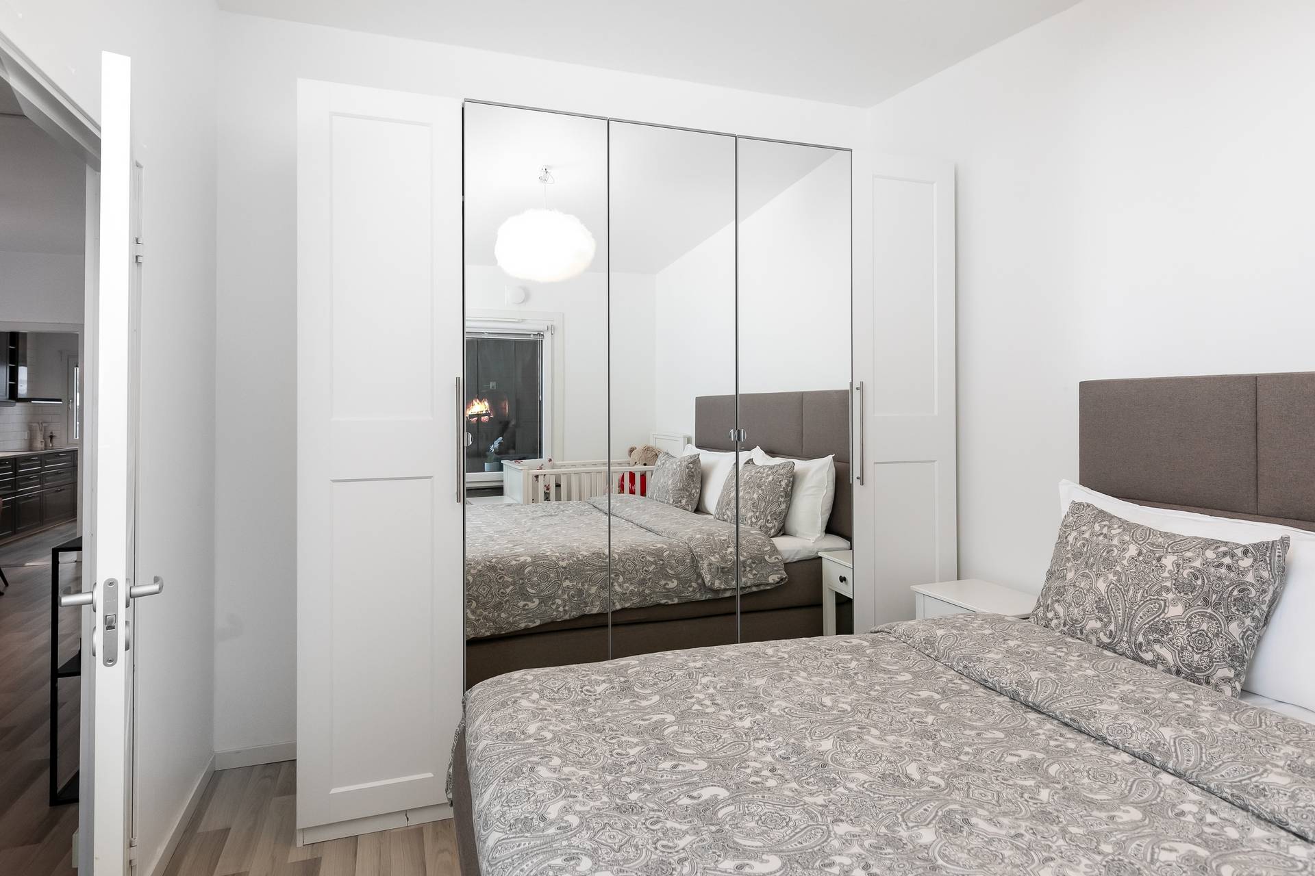 3 rum Par-/kedje-/radhus på Allmogegatan 31 Nya Hjärsta Örebro kommun - bild 14